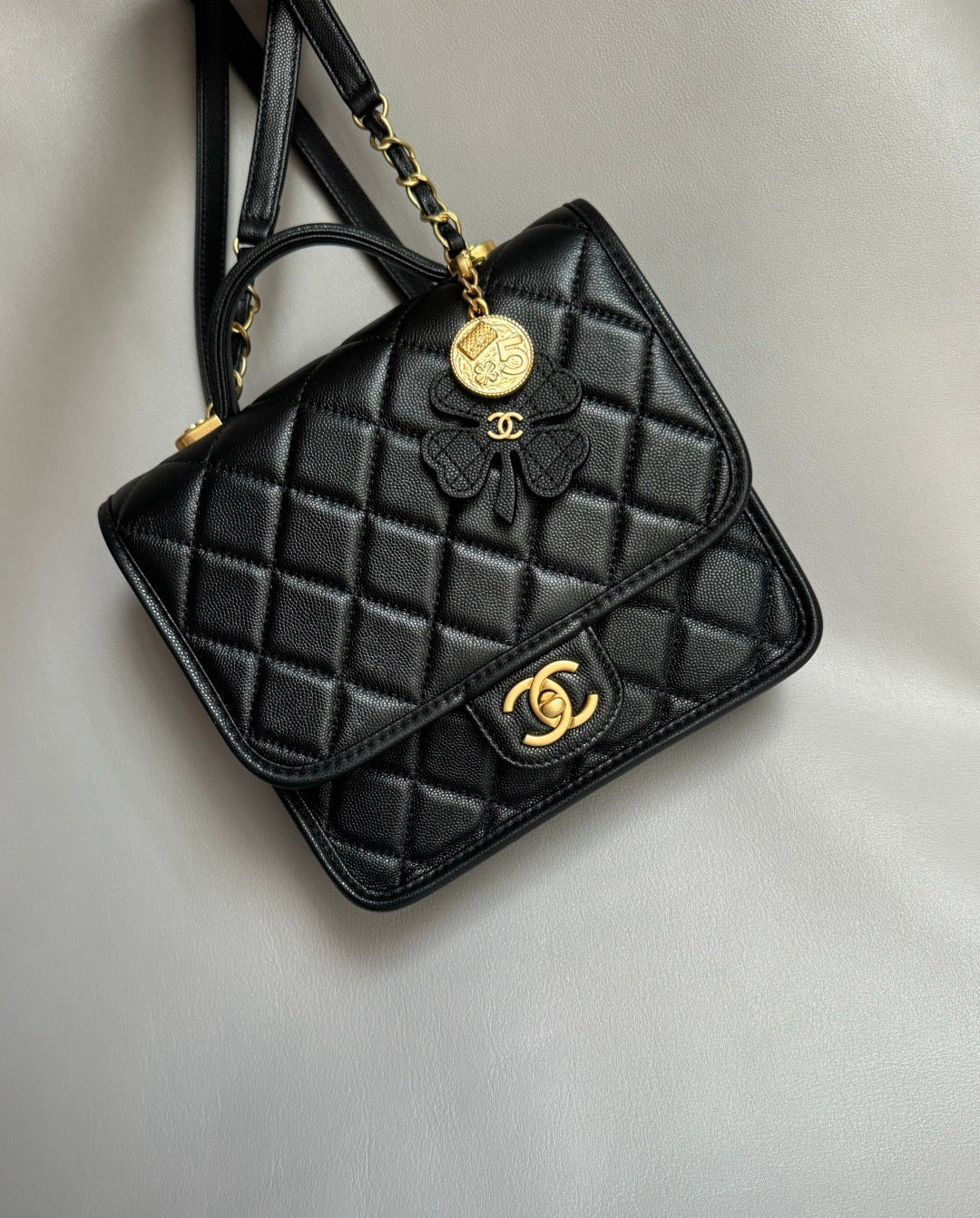 CHANEL-25B Affinity Duma Backpack golden/sliver