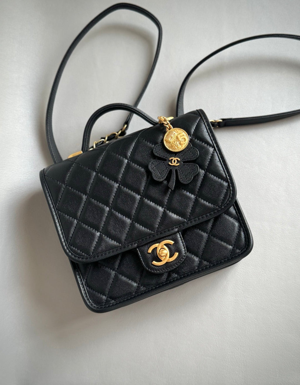 CHANEL-25B Affinity Duma Backpack golden/sliver