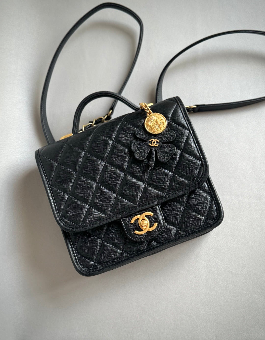 CHANEL-25B Affinity Duma Backpack golden/sliver