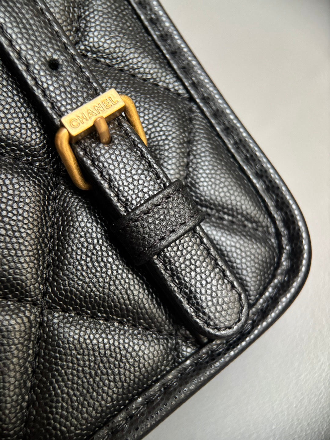 CHANEL-25B Affinity Duma Backpack golden/sliver