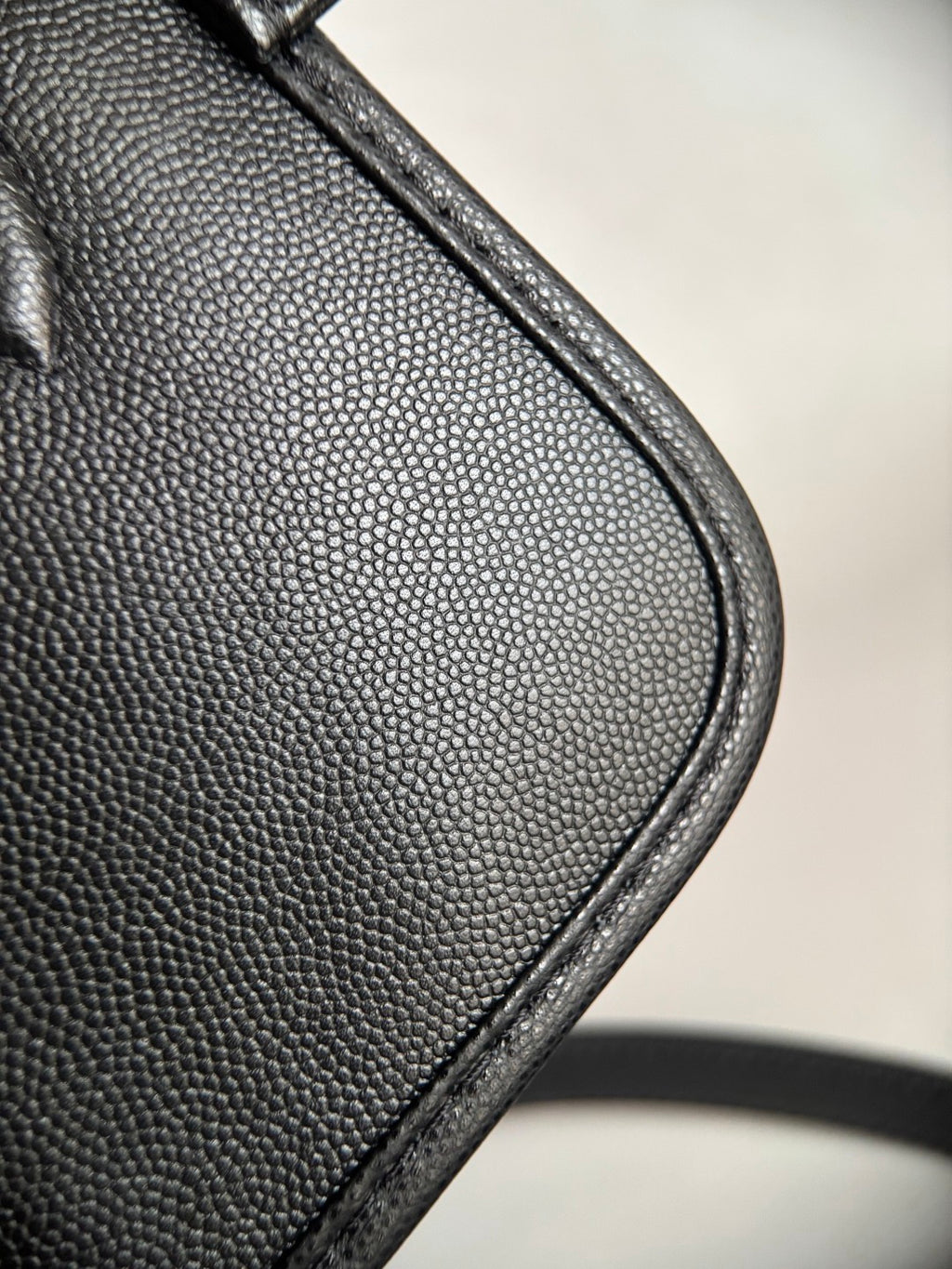 CHANEL-25B Affinity Duma Backpack golden/sliver