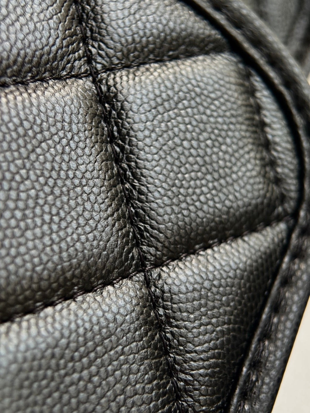 CHANEL-25B Affinity Duma Backpack golden/sliver