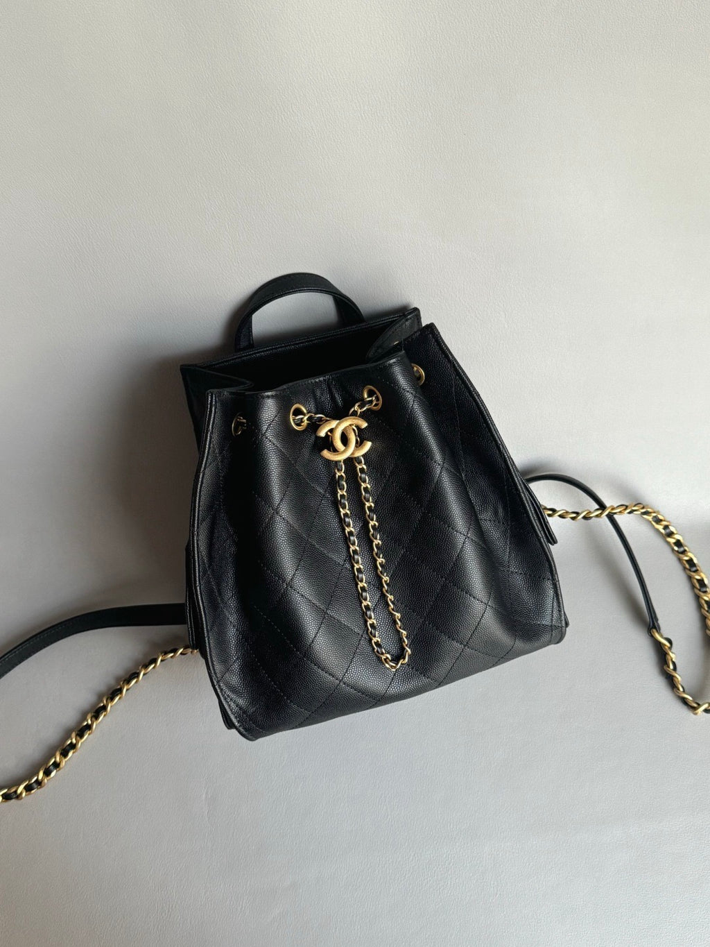 CHANEL-25B Handle BAG golden/sliver