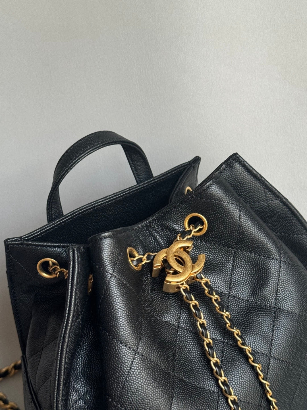 CHANEL-25B Handle BAG golden/sliver