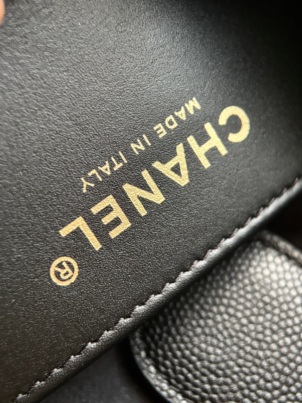 CHANEL-25B backpack golden/sliver