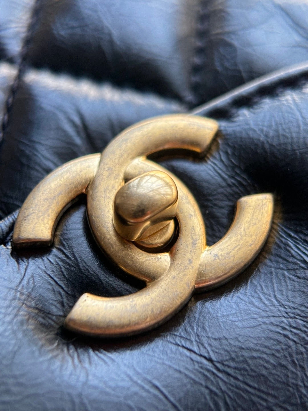 CHANEL-25C kelly with handle golden/sliver