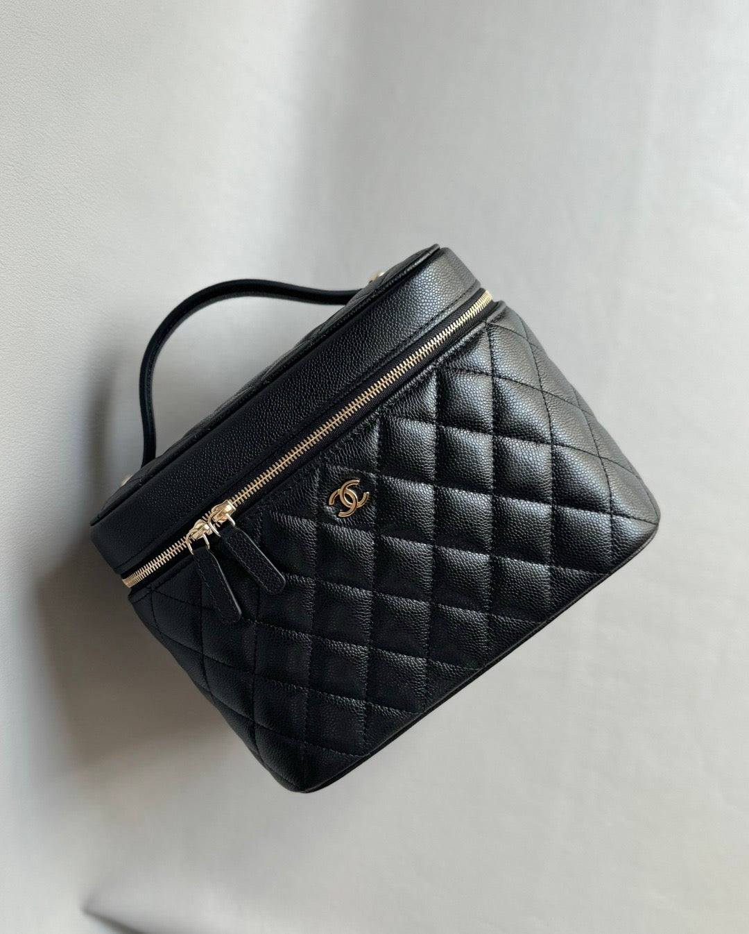 CHANEL-25C bag golden/sliver