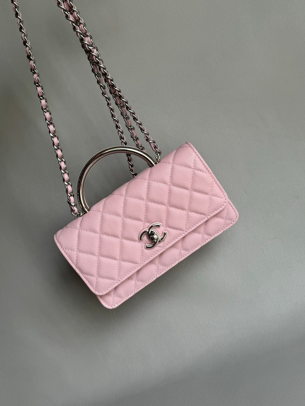 CHANEL-25PFaux Crocodile Wallet golden/sliver