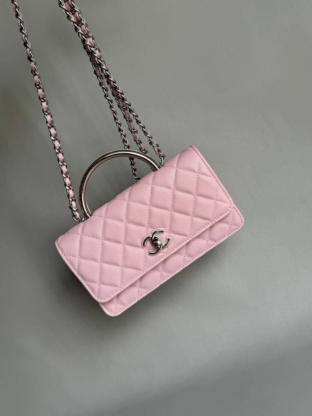 CHANEL-25PFaux Crocodile Wallet golden/sliver