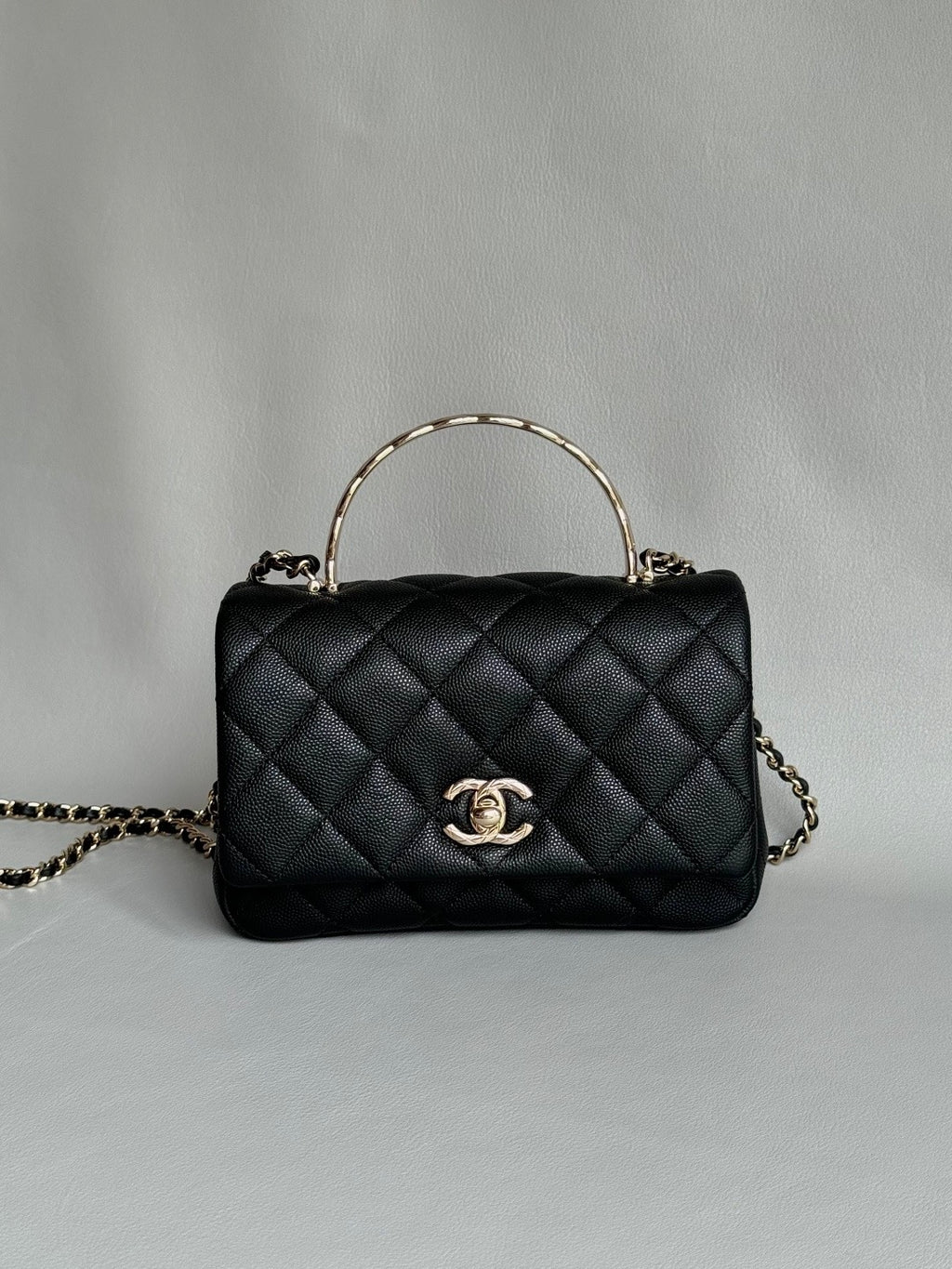 CHANEL-25S Crush Handle  golden/sliver