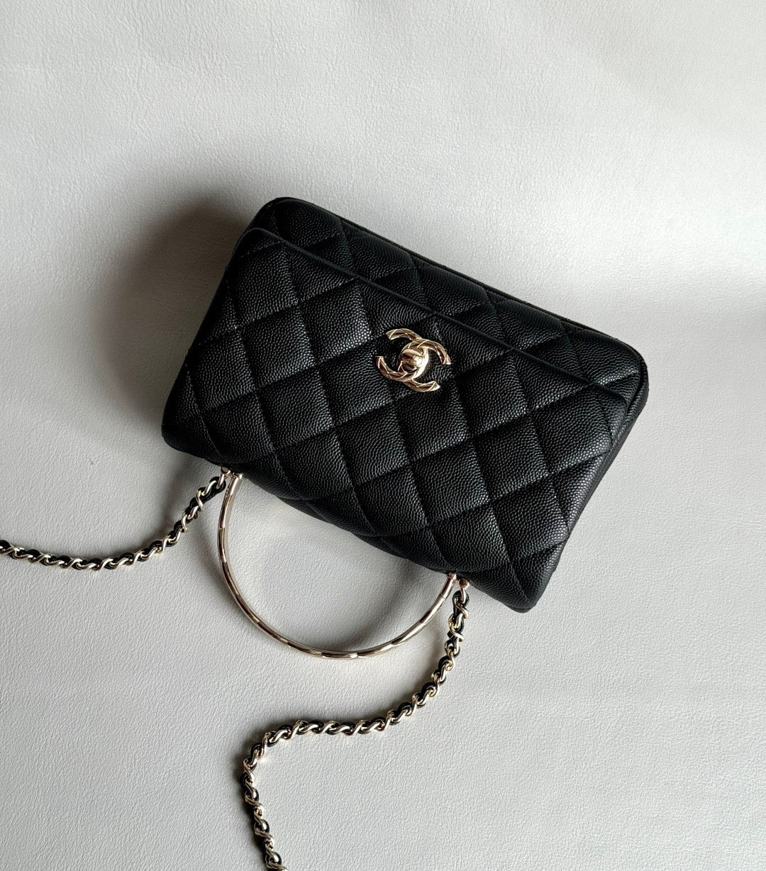 CHANEL-25S Crush Handle  golden/sliver