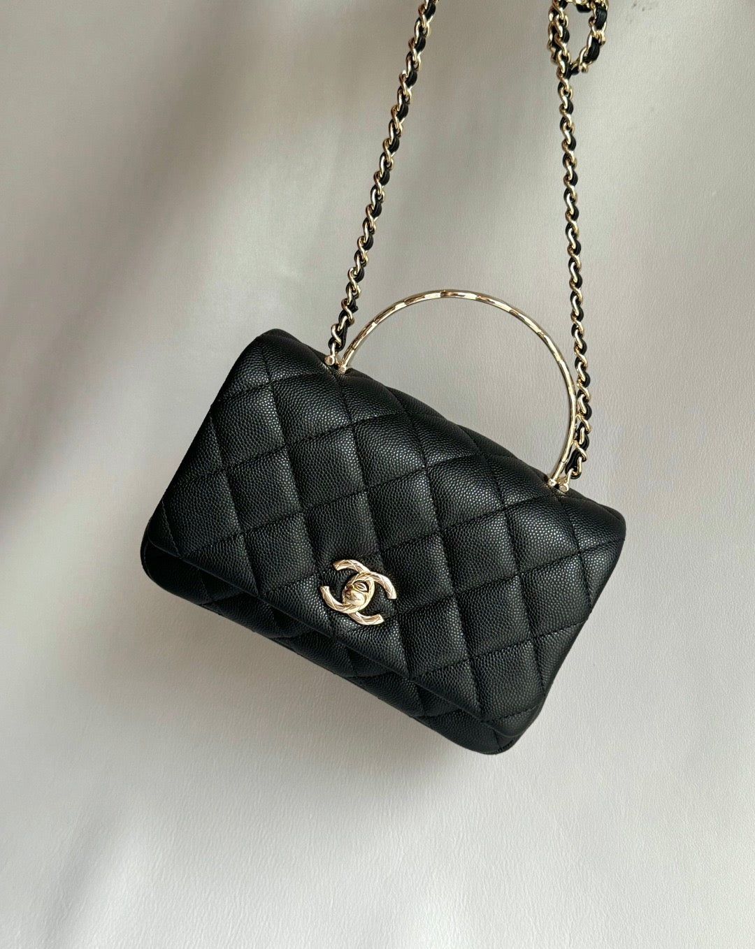 CHANEL-25S Crush Handle  golden/sliver