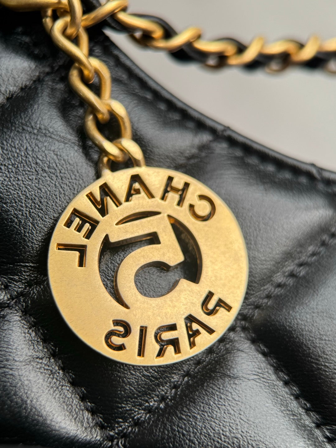 CHANEL-25S Holo bag  golden/sliver