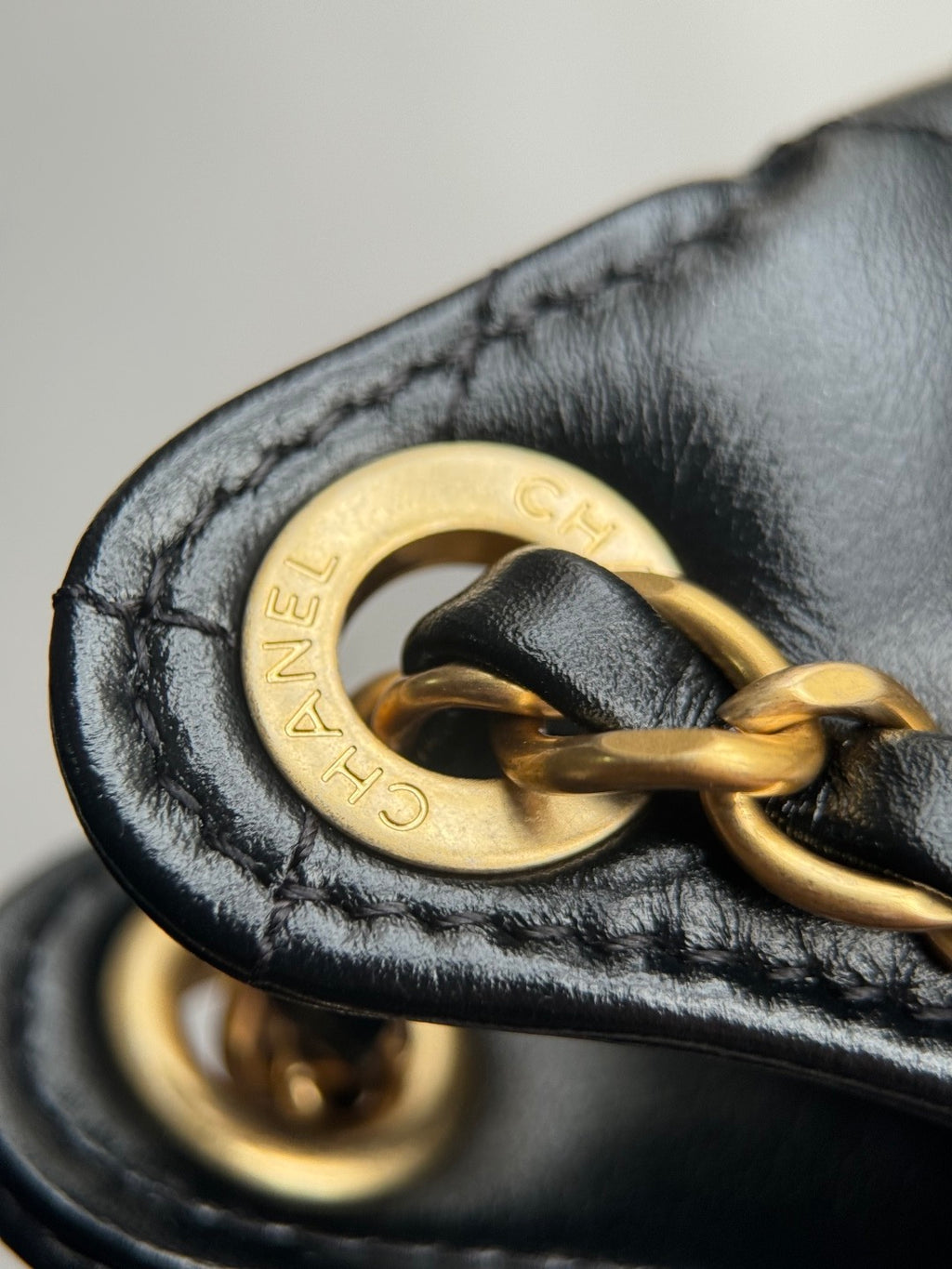 CHANEL-25S Holo bag  golden/sliver