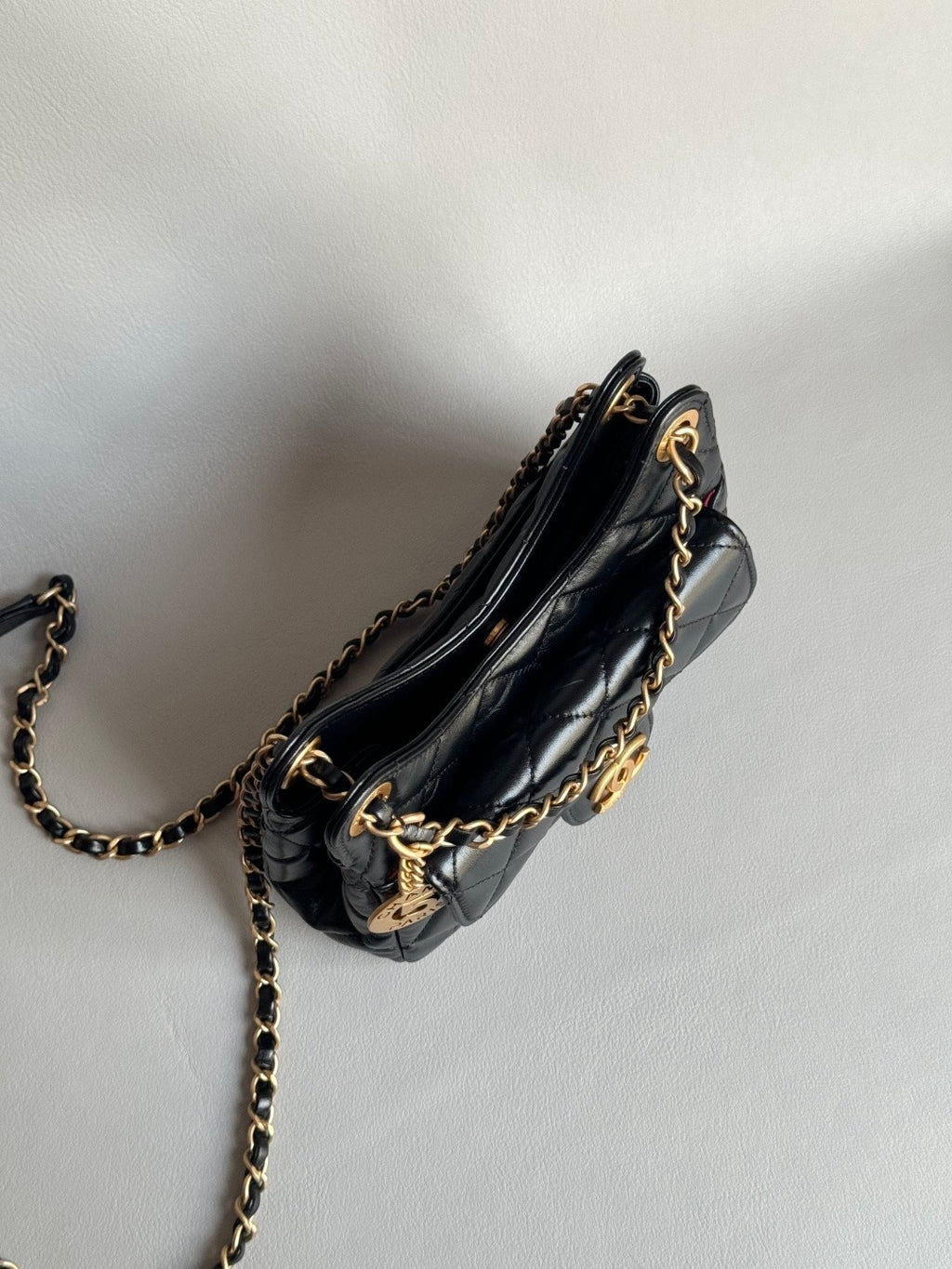 CHANEL-25S Holo bag  golden/sliver