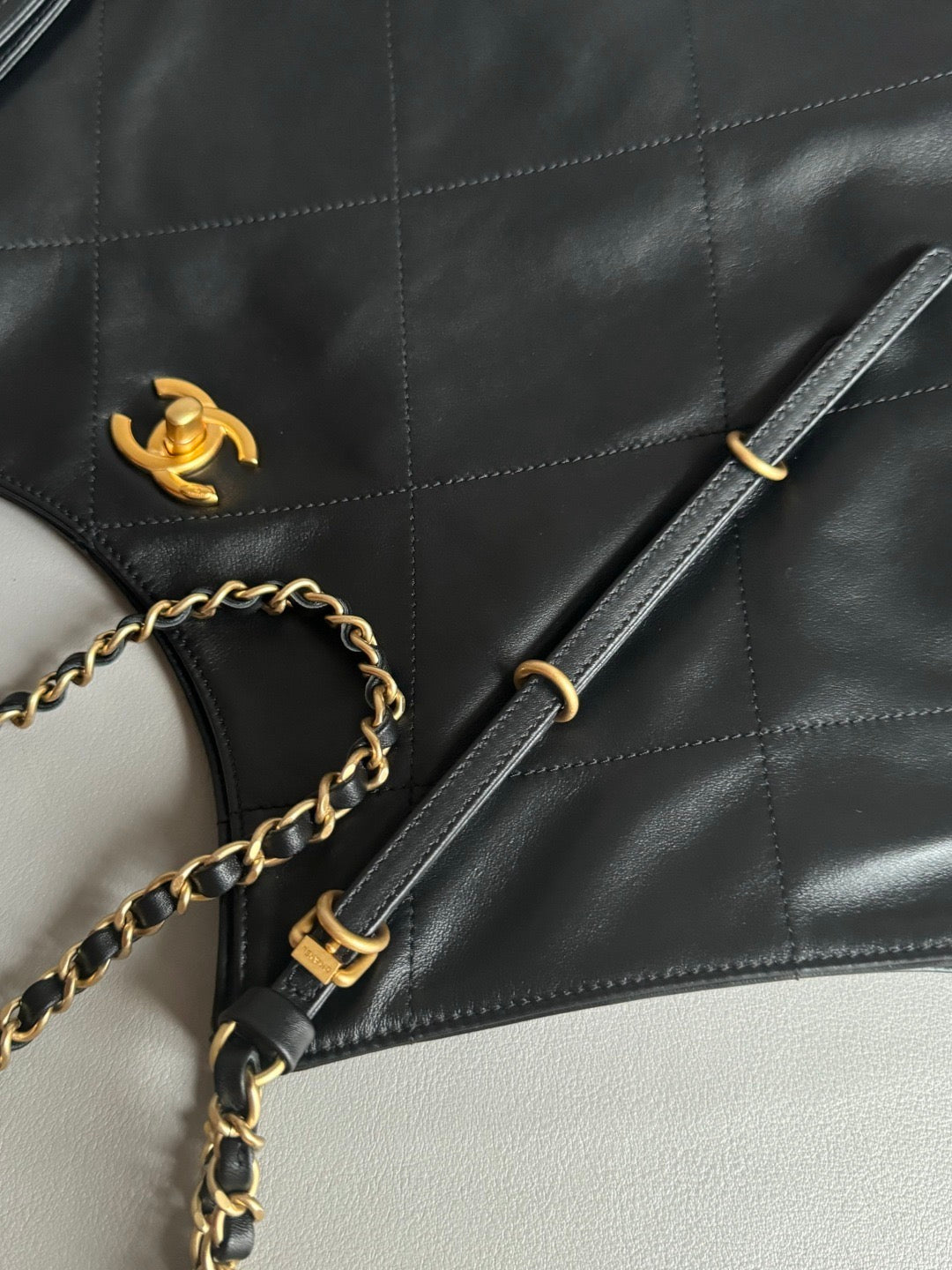 CHANEL-25S Tote golden/sliver