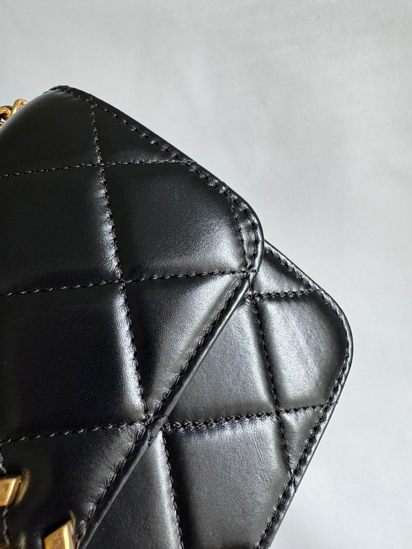 CHANEL-25S  Double Flap golden/sliver