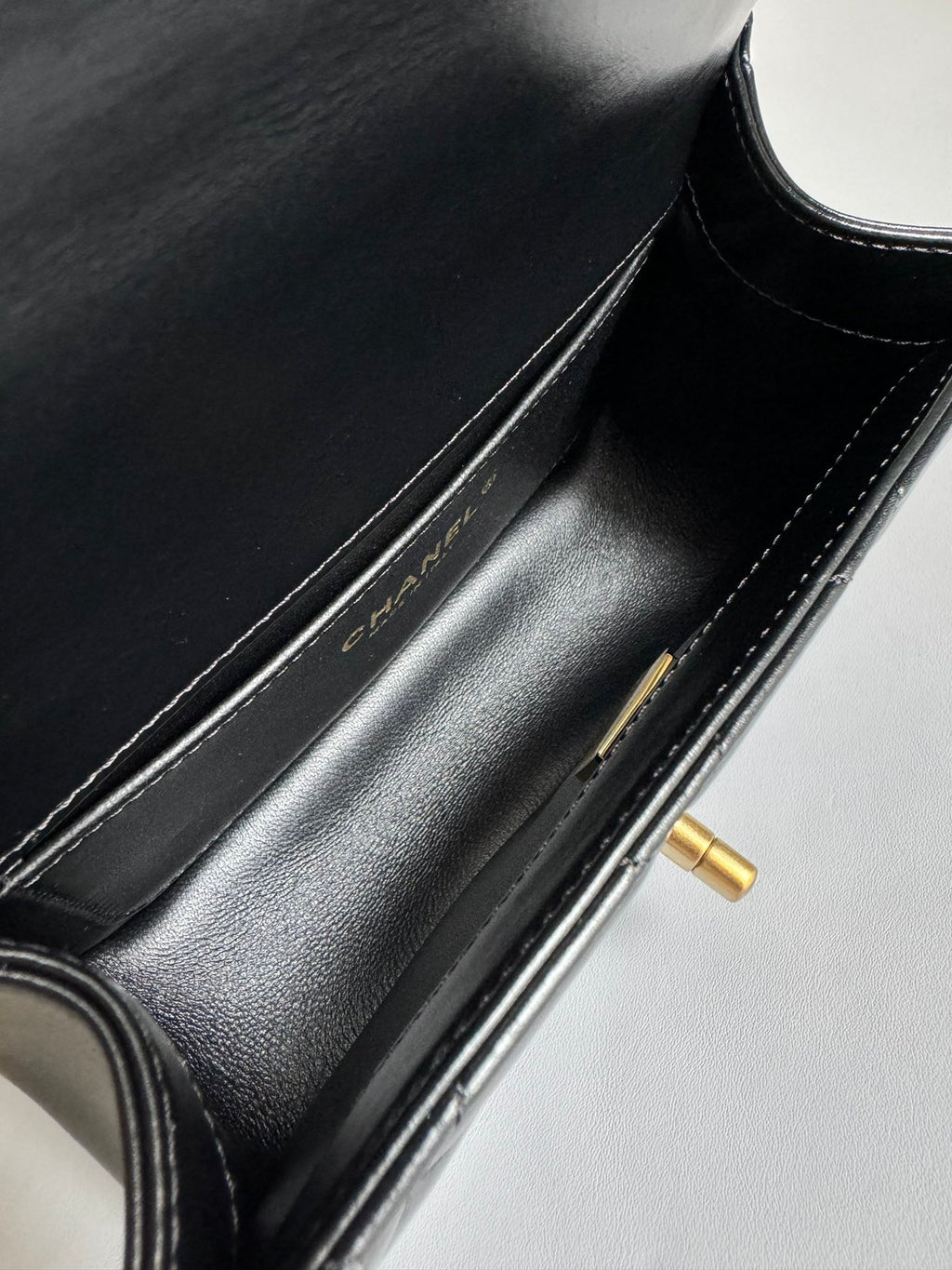 CHANEL-25S  Double Flap golden/sliver