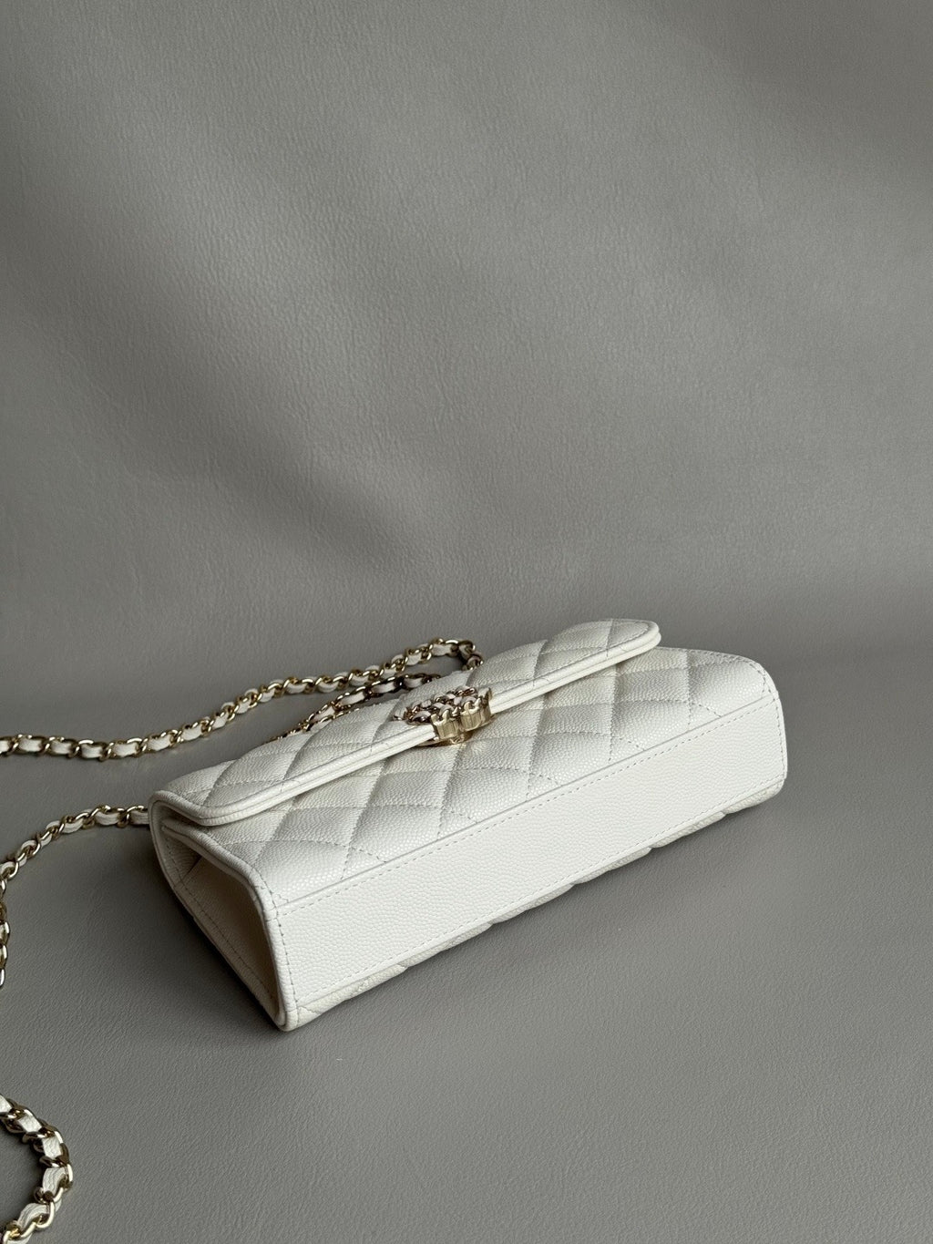 CHANEL-25S kelly bag golden/sliver