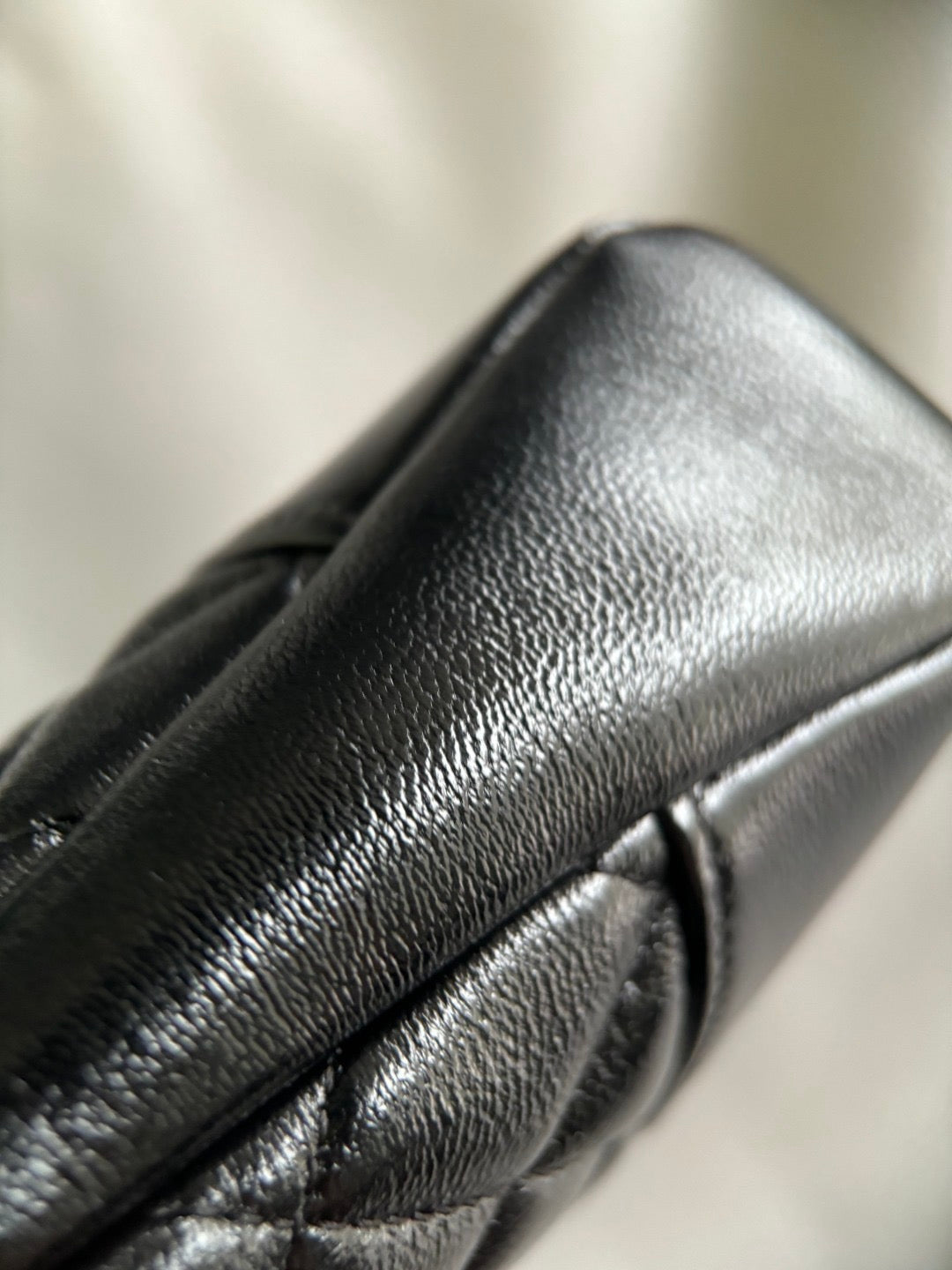 CHANEL-25P 31bag golden/sliver