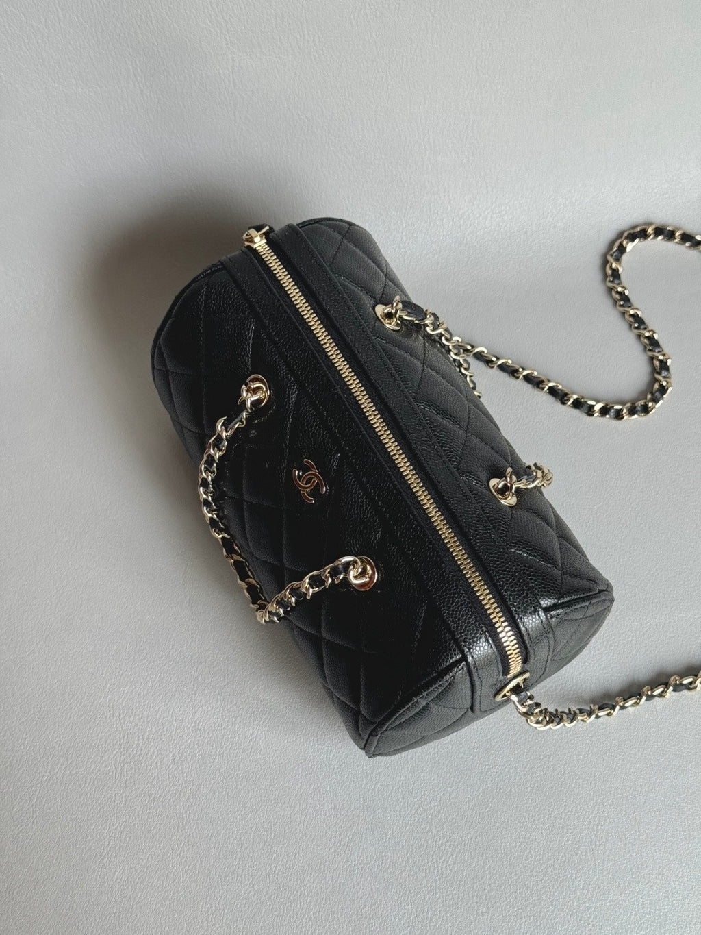 CHANEL-25P bolide golden/sliver