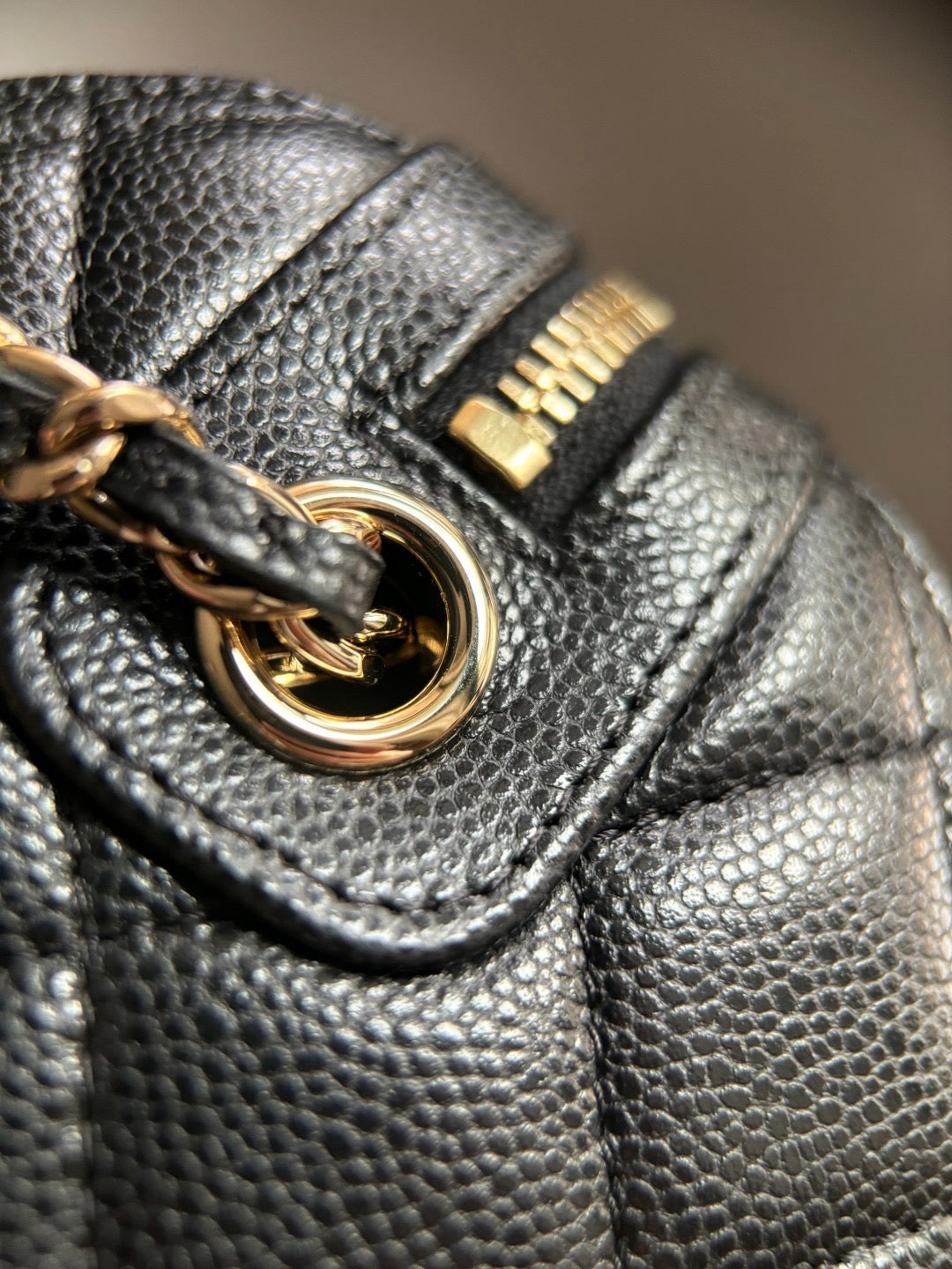 CHANEL-25P bolide golden/sliver