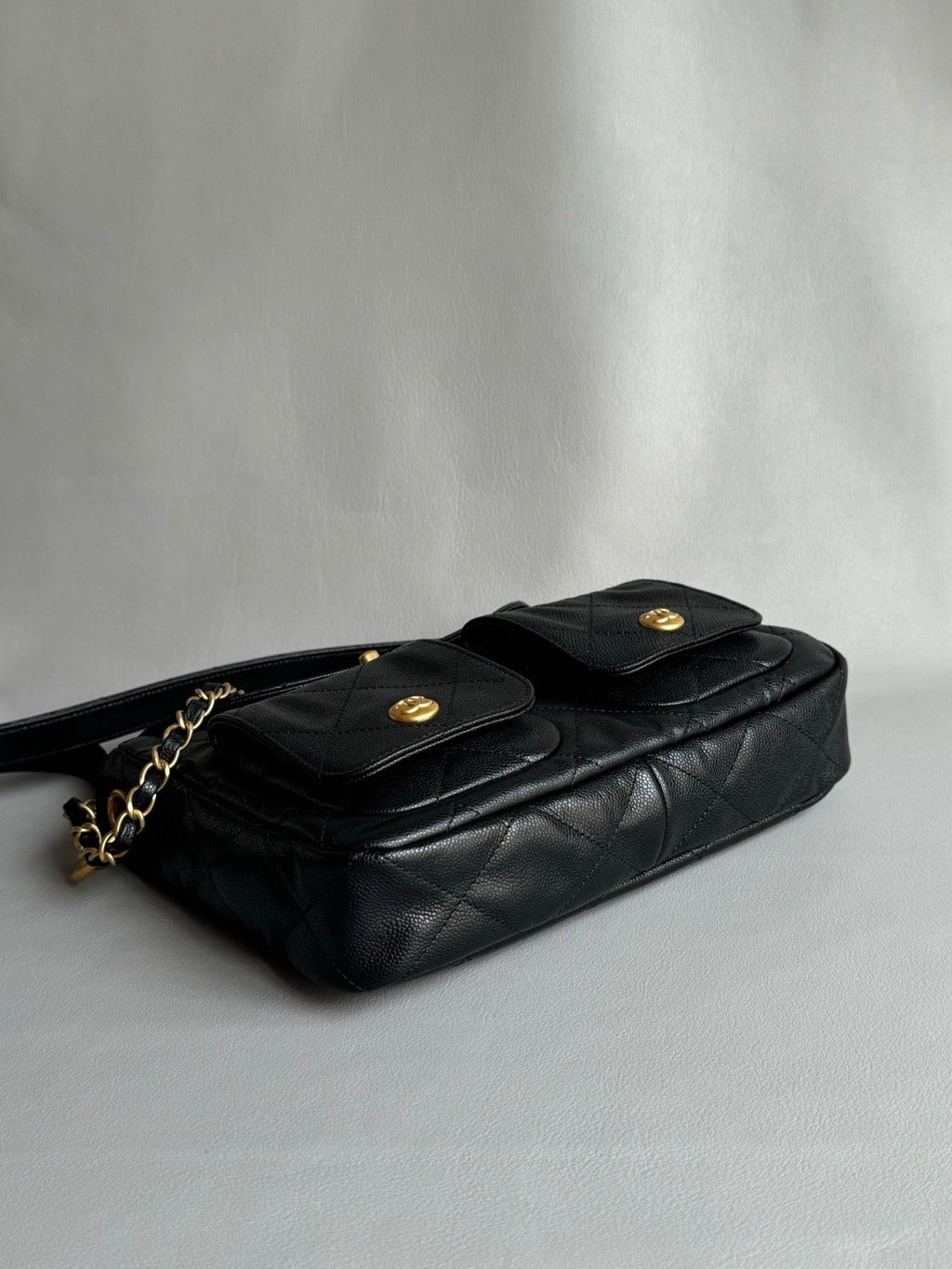 CHANEL-25P HoBo golden/sliver