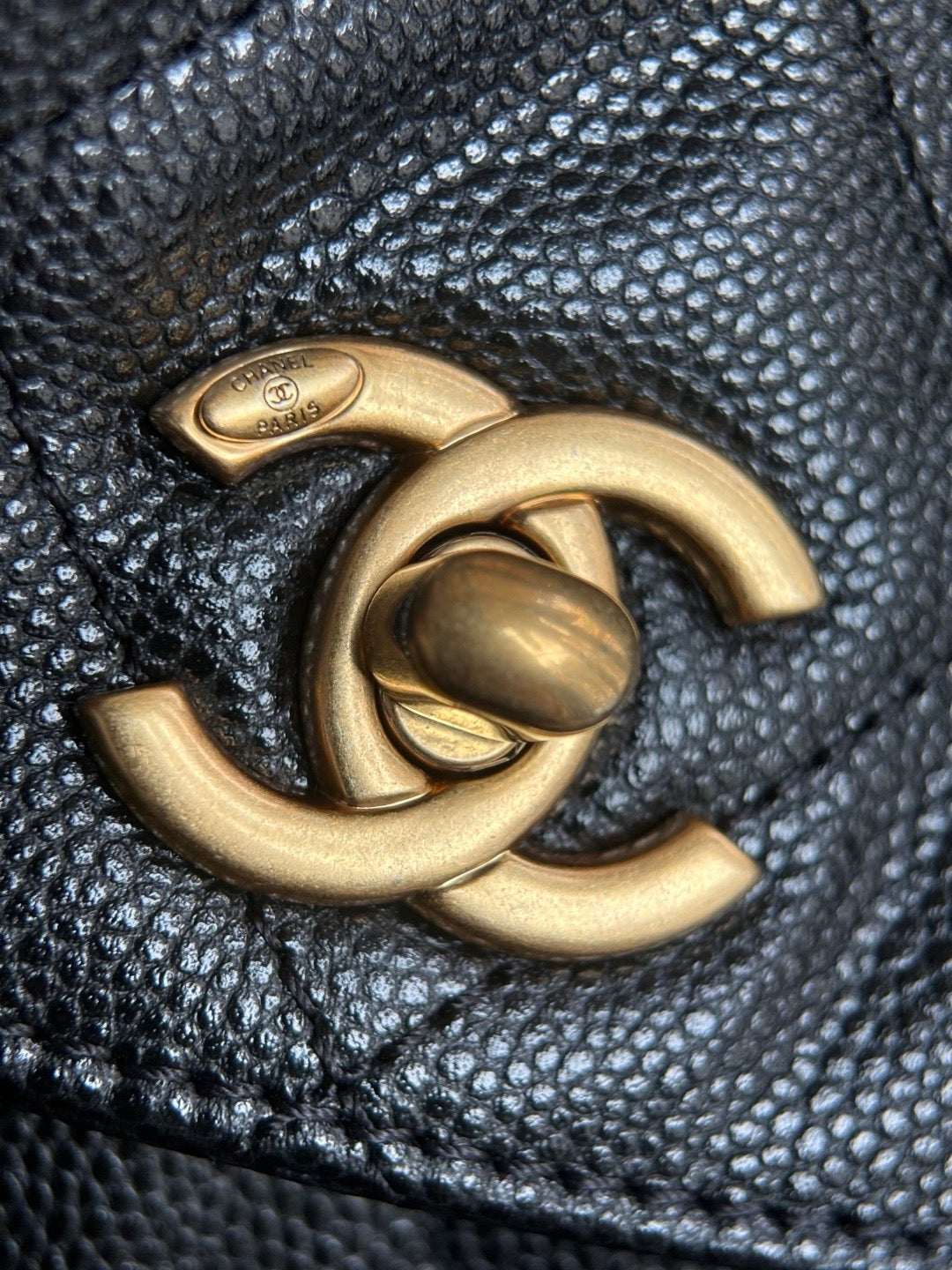 CHANEL-25P HoBo golden/sliver