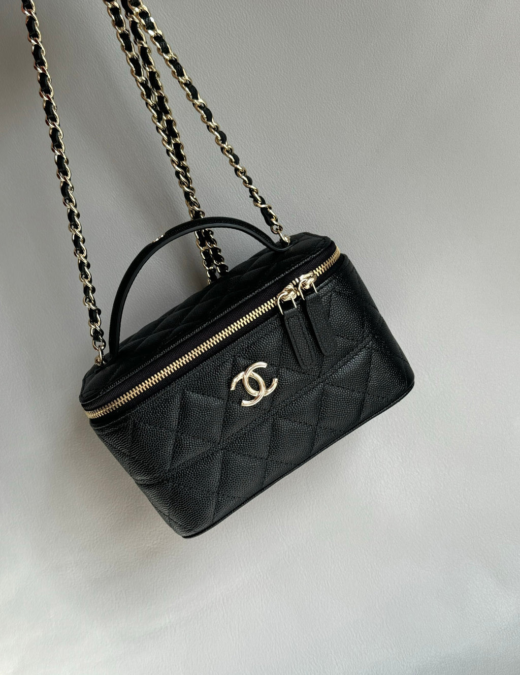 CHANEL-25C LP boxTied handle bag golden/sliver