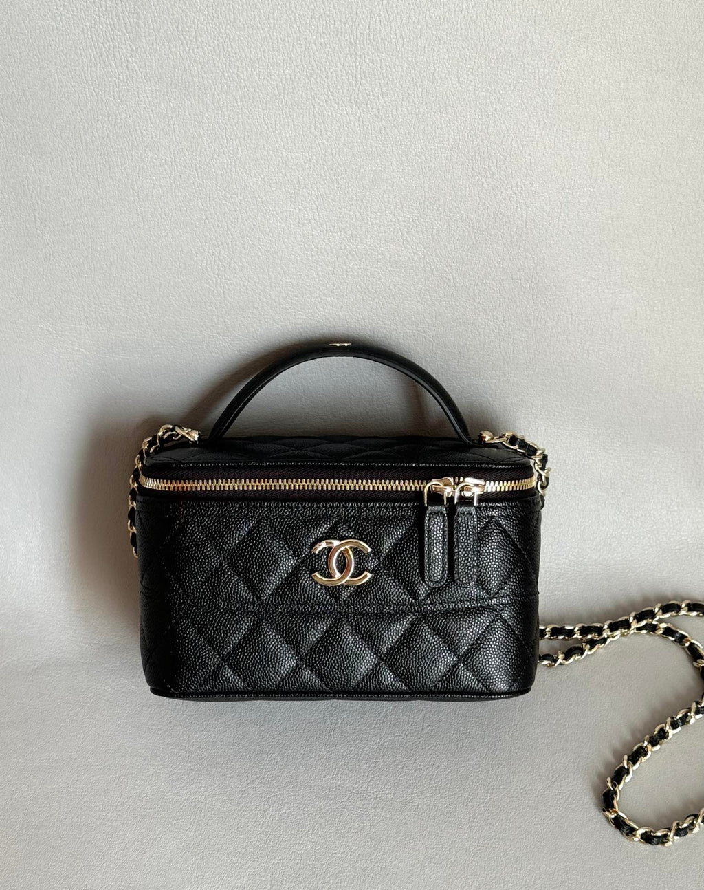 CHANEL-25C LP boxTied handle bag golden/sliver
