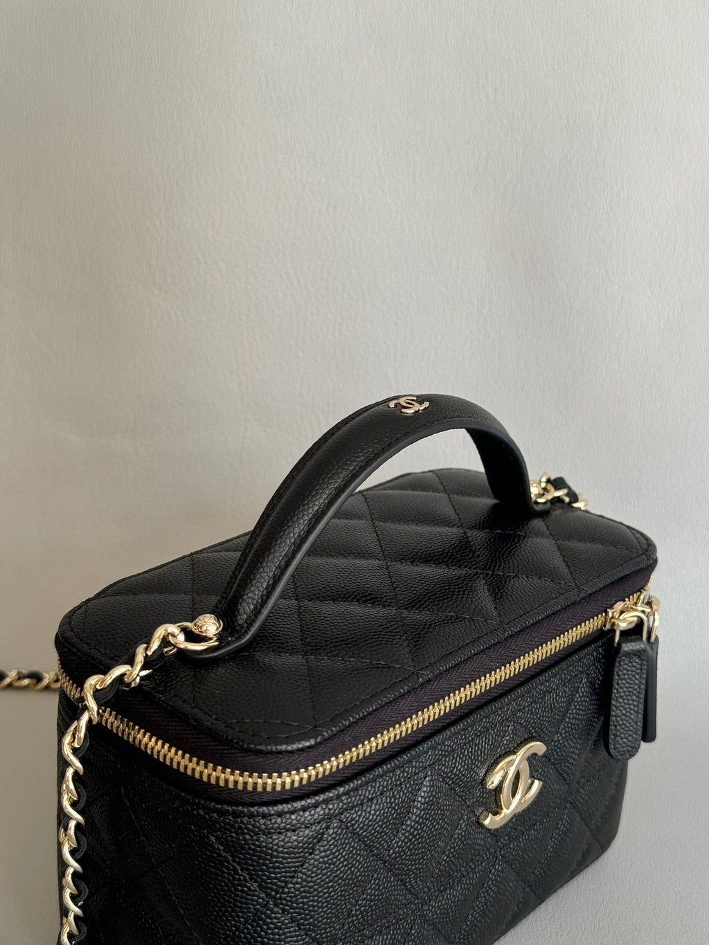 CHANEL-25C LP boxTied handle bag golden/sliver