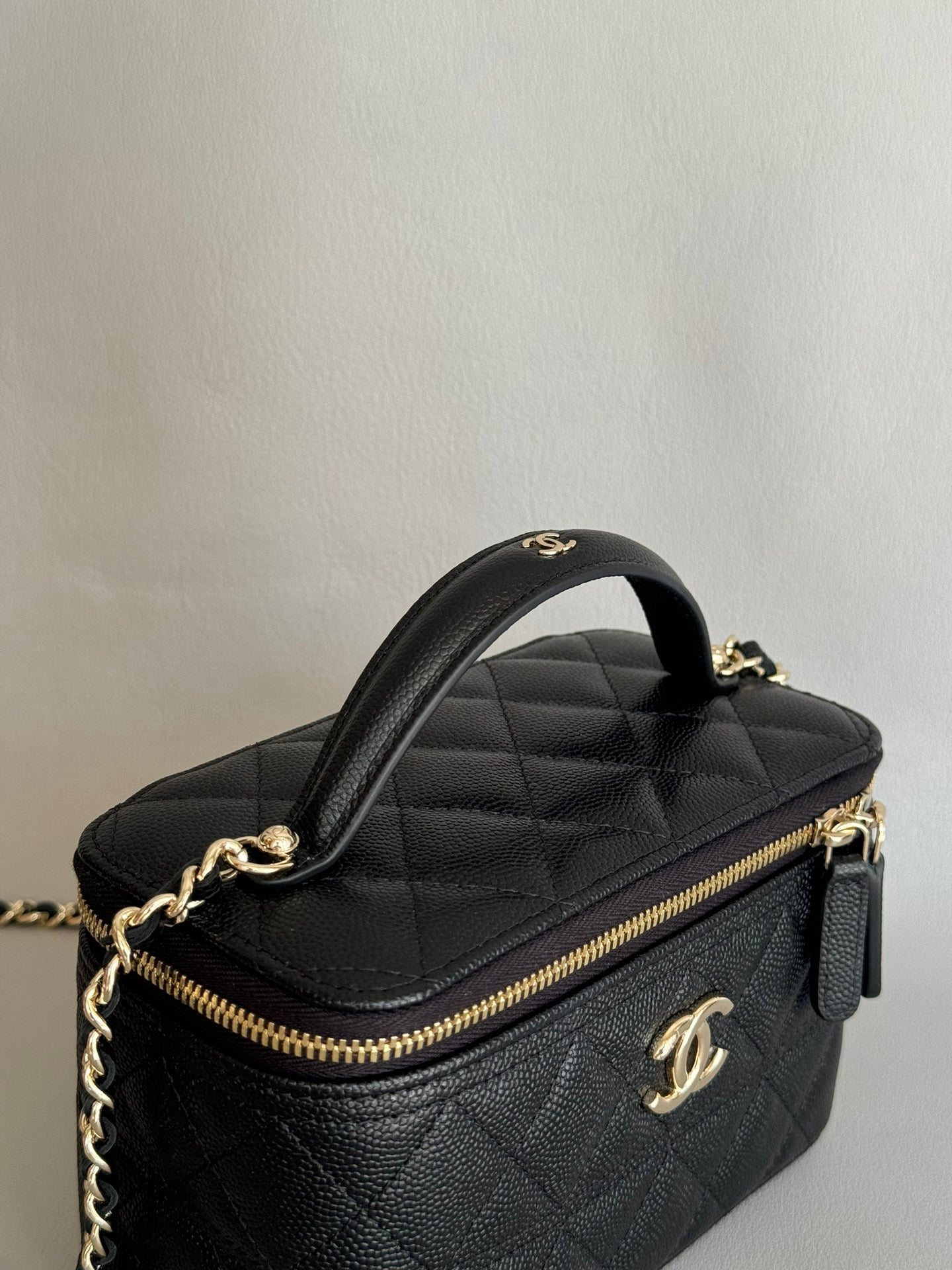 CHANEL-25C LP boxTied handle bag golden/sliver