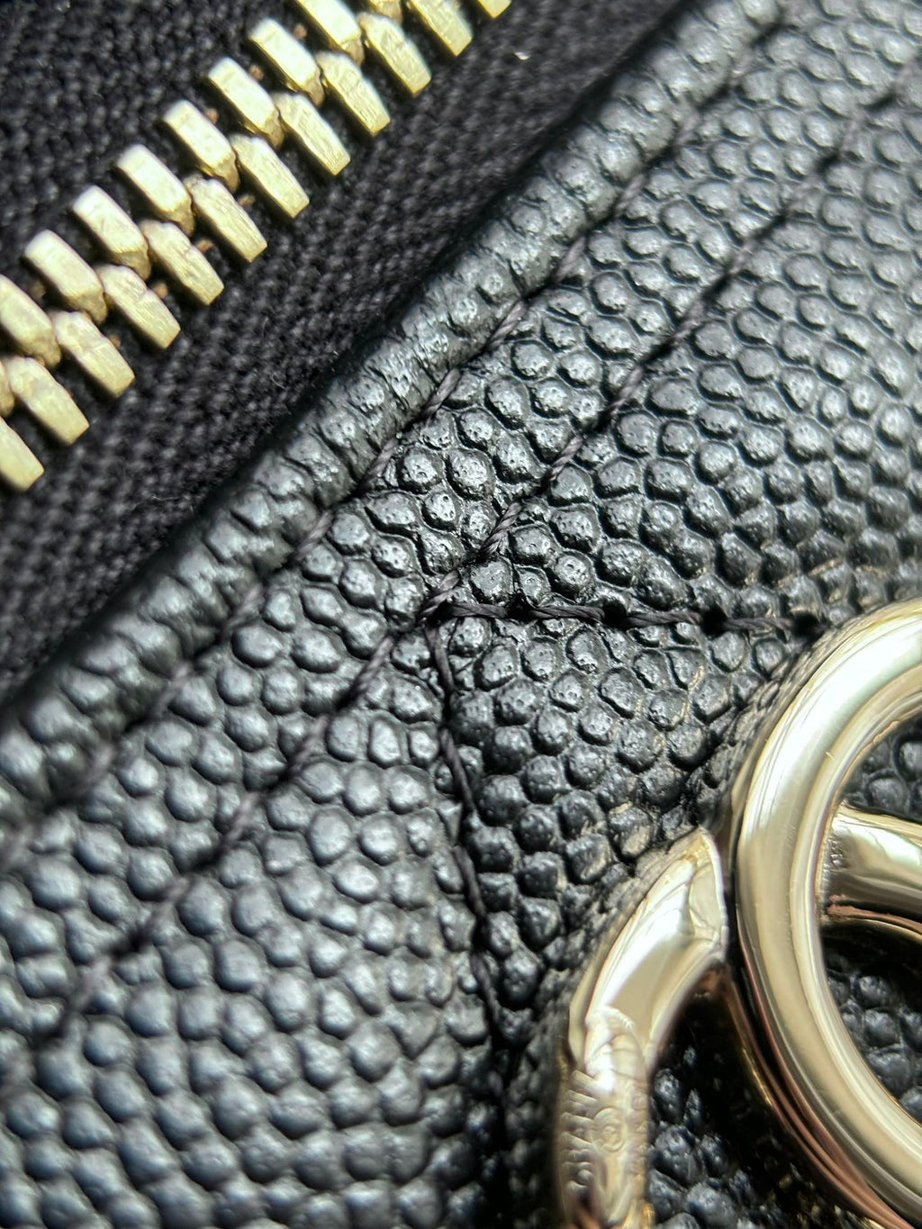 CHANEL-25C LP boxTied handle bag golden/sliver