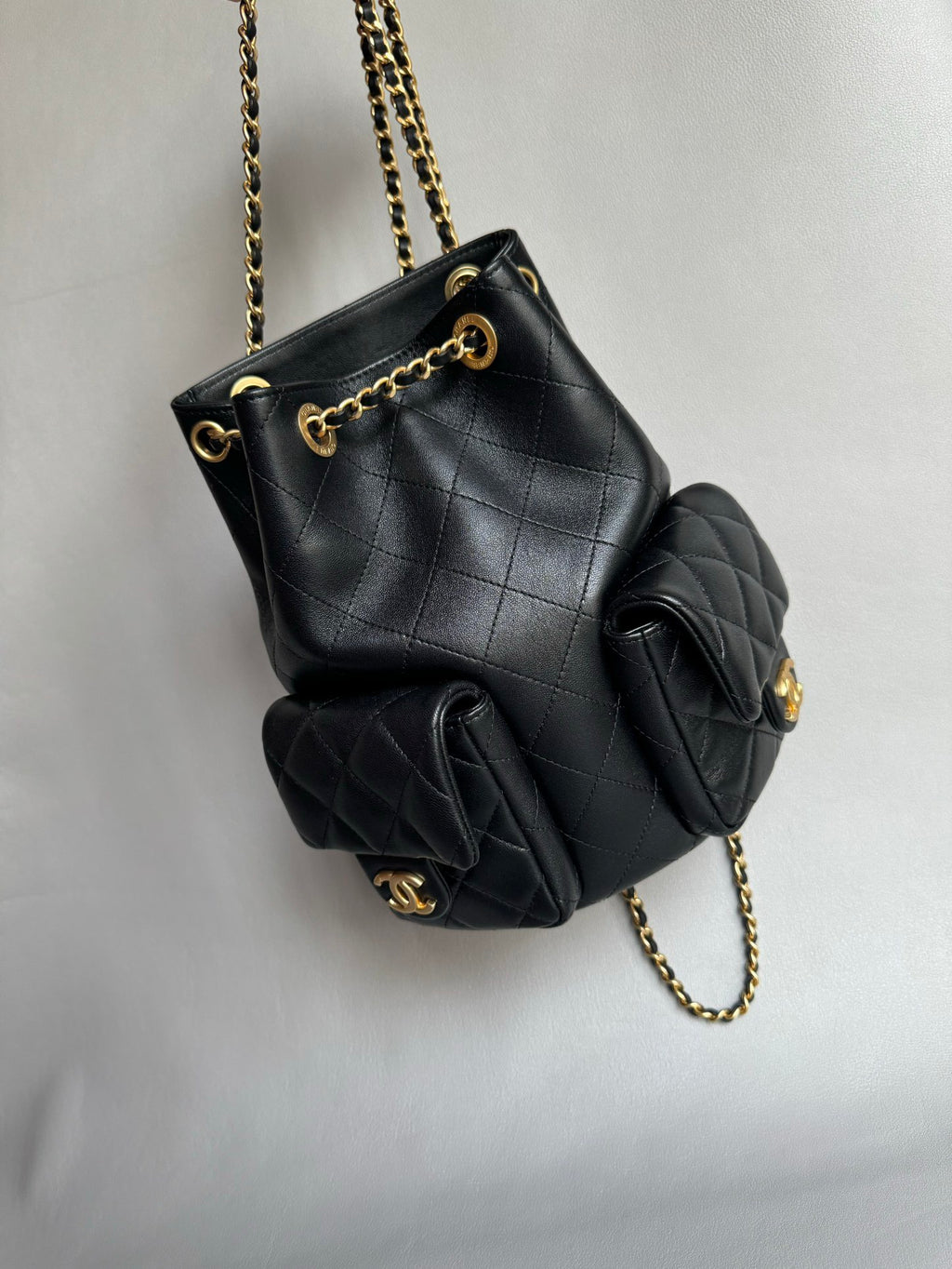 CHANEL-25C backpack golden/sliver