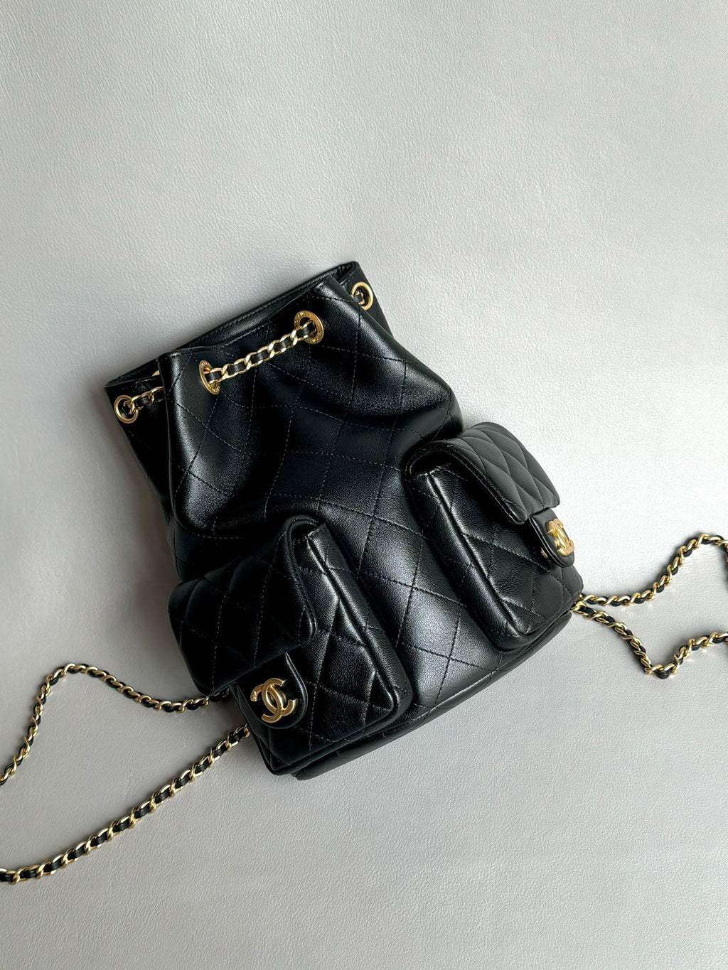 CHANEL-25C backpack golden/sliver