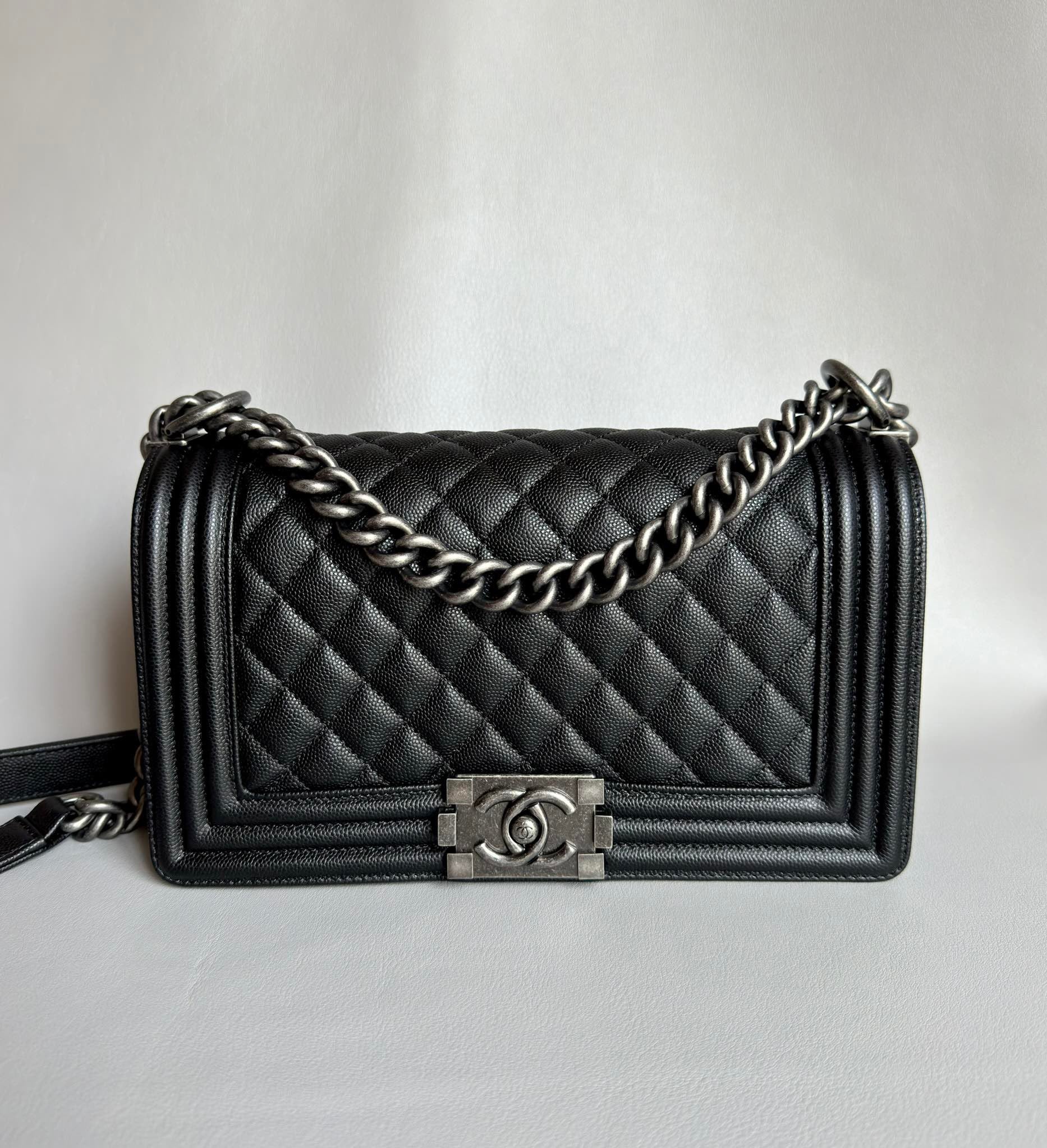 CHANEL-25C Hobo golden/sliver