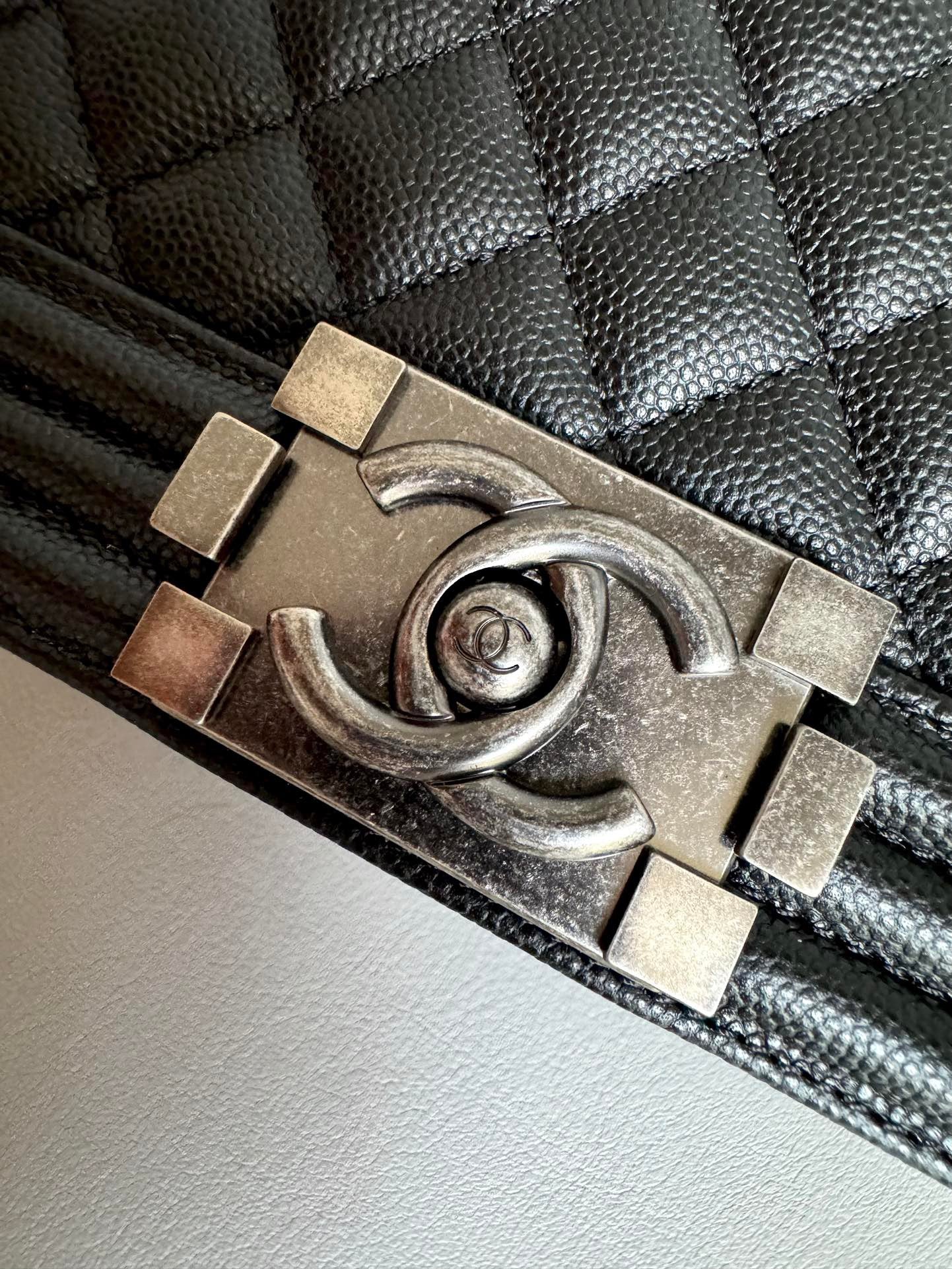 CHANEL-25C Hobo golden/sliver