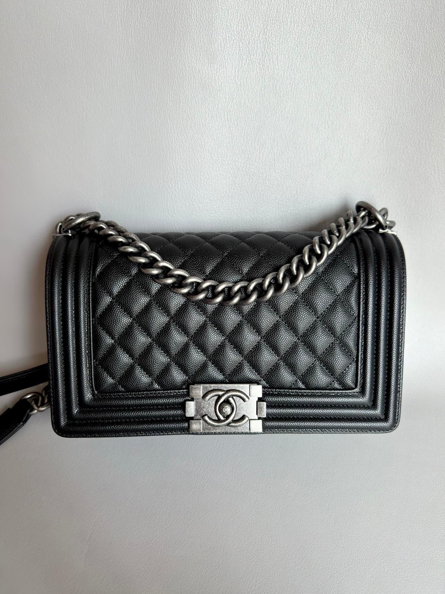 CHANEL-25C Hobo golden/sliver