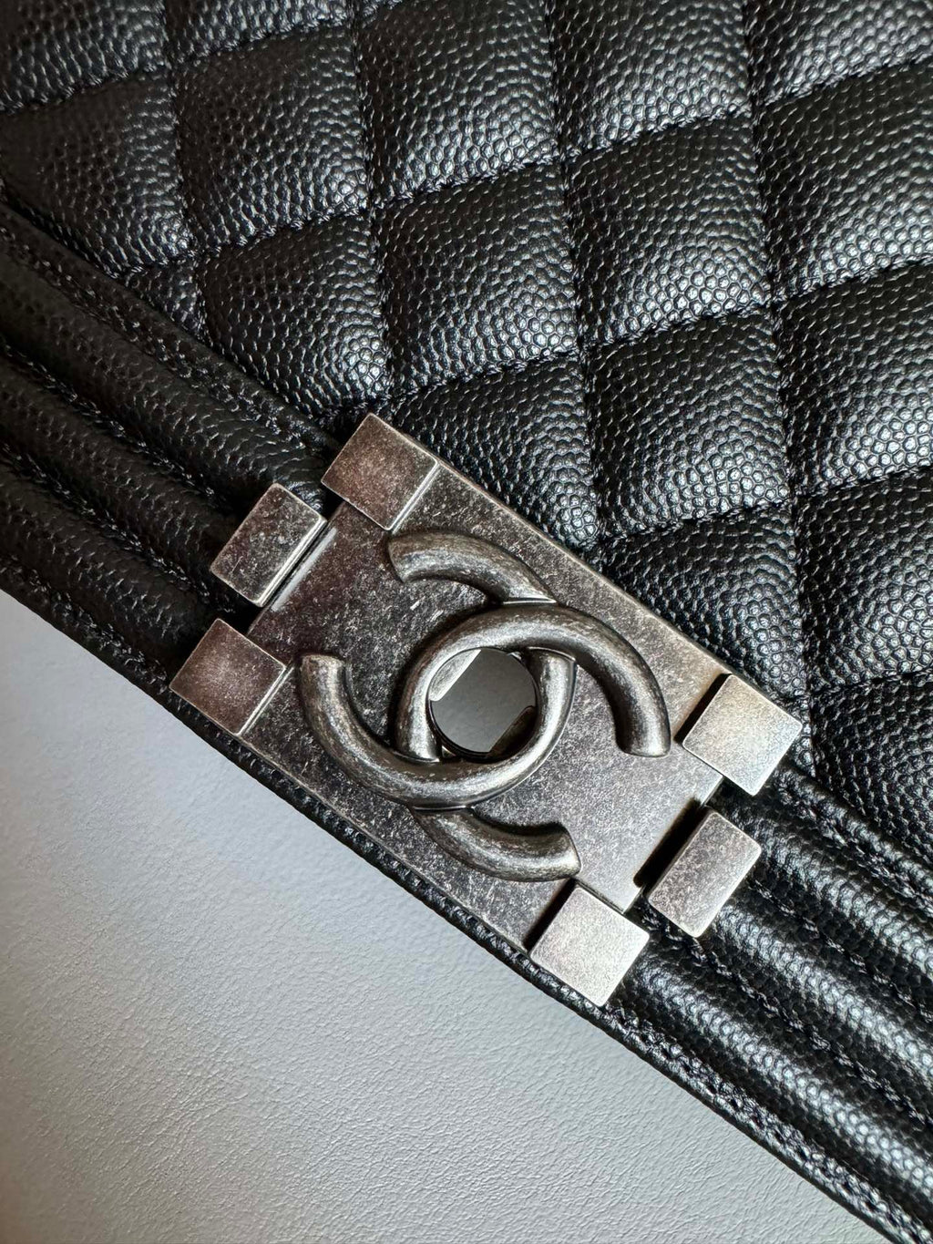 CHANEL-25C Hobo golden/sliver