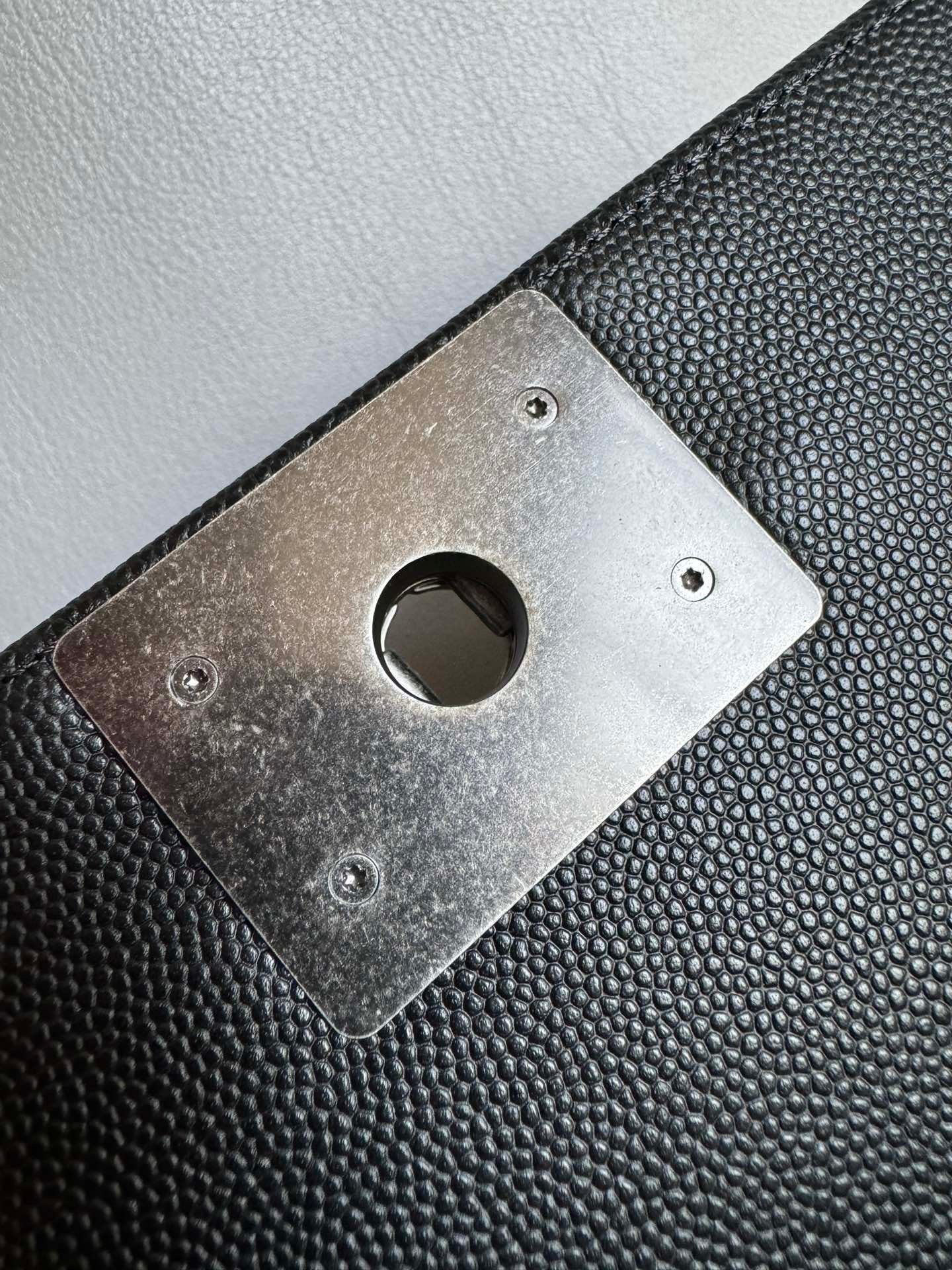 CHANEL-25C Hobo golden/sliver