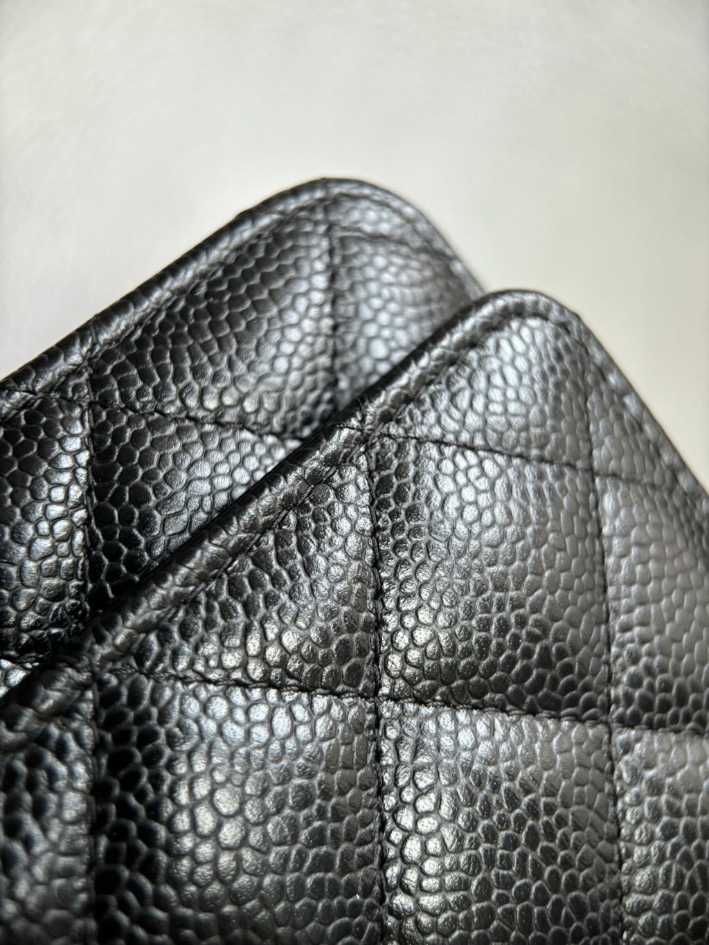 CHANEL-25A WOC bag golden/sliver