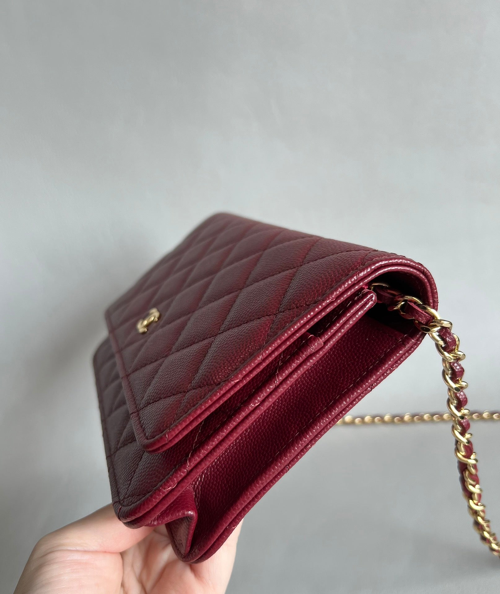 CHANEL-25A WOC bag golden/sliver