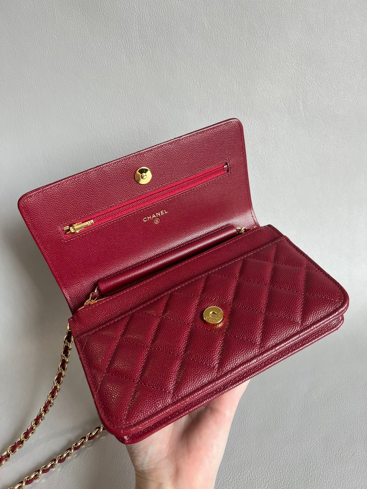 CHANEL-25A WOC bag golden/sliver