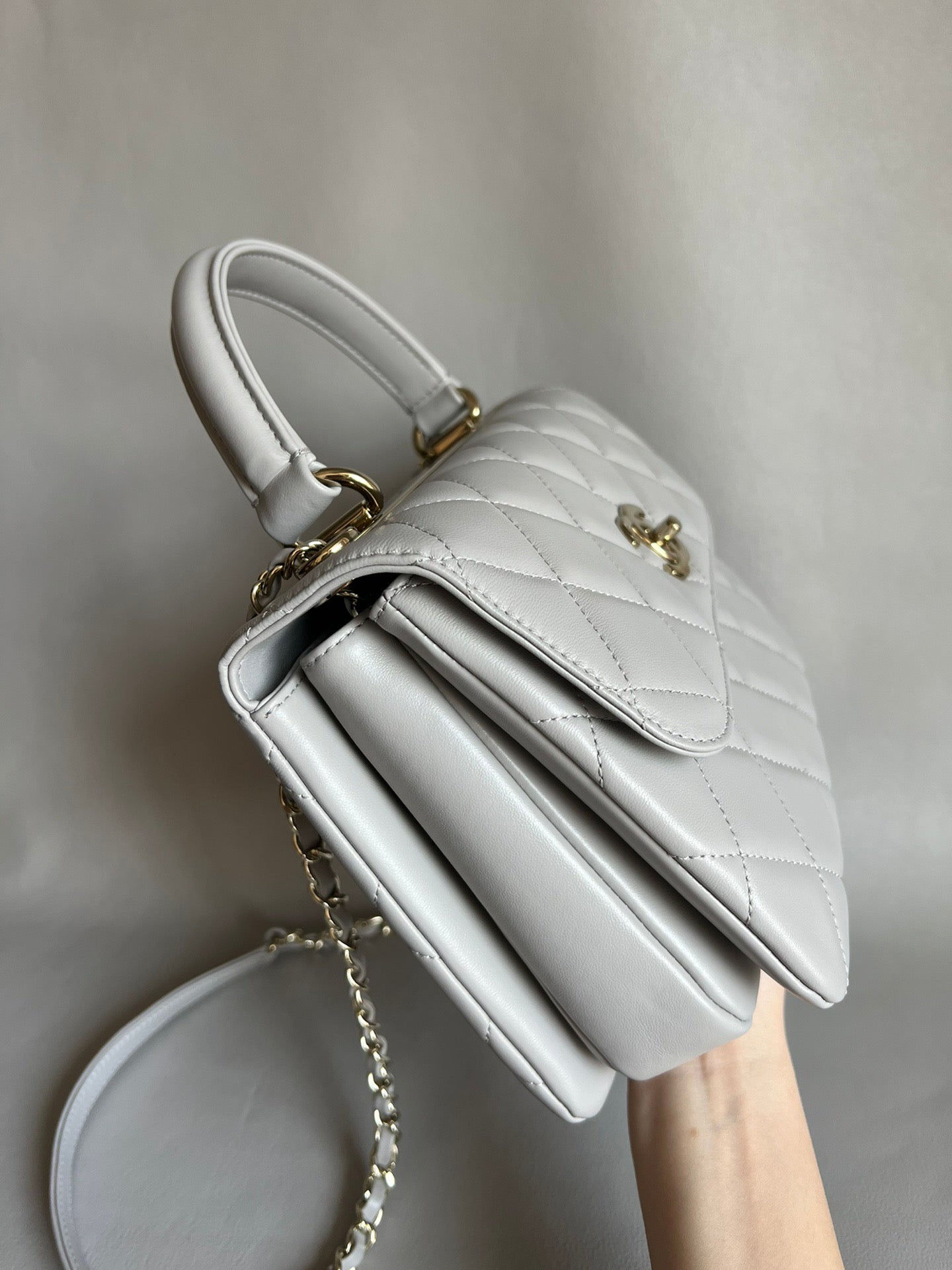 CHANEL-24C Trendy Coco golden/sliver