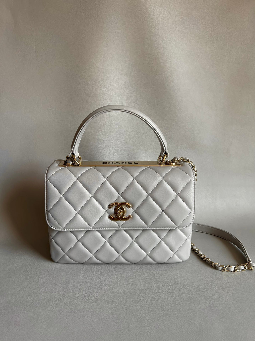 CHANEL-24C Trendy Coco golden/sliver