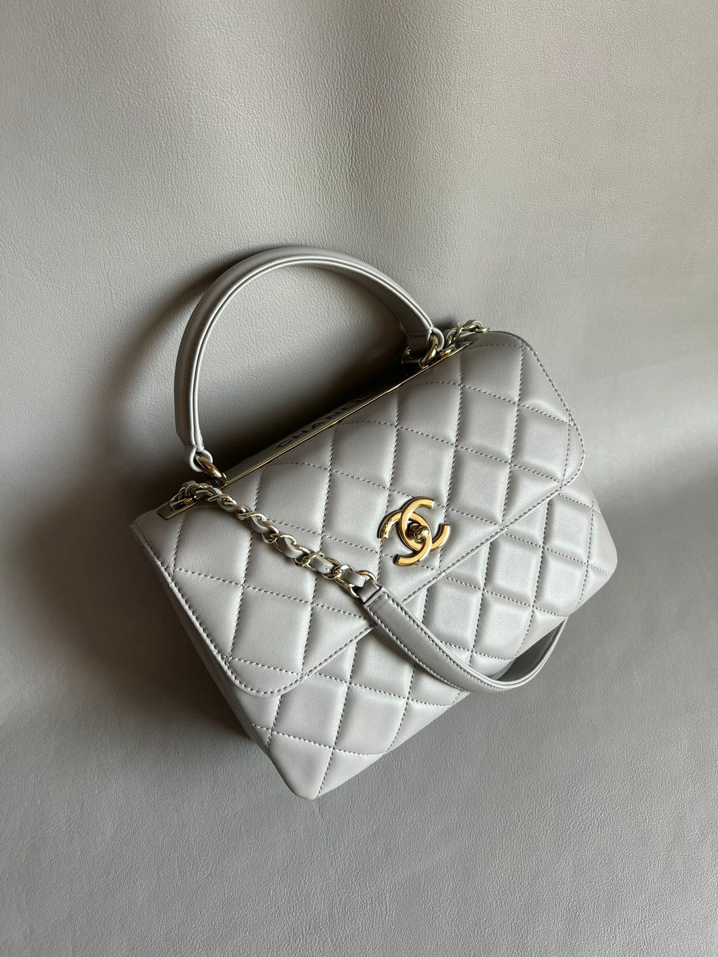CHANEL-24C Trendy Coco golden/sliver