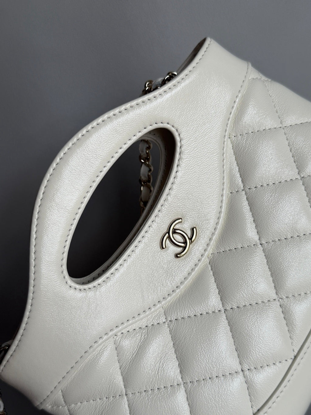 CHANEL-Nono 31 bag golden/sliver