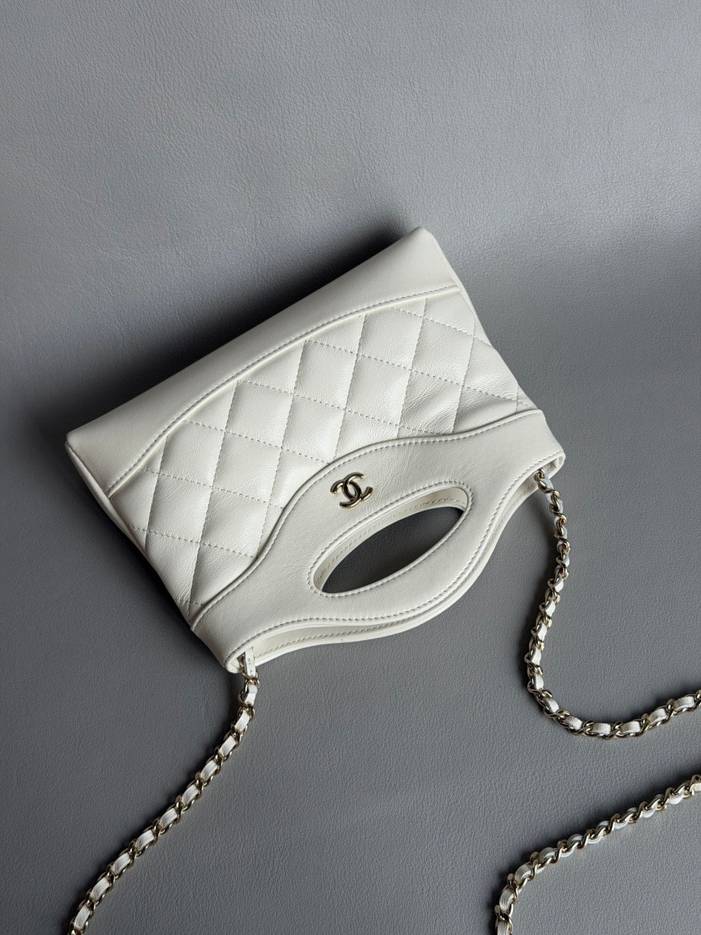 CHANEL-Nono 31 bag golden/sliver