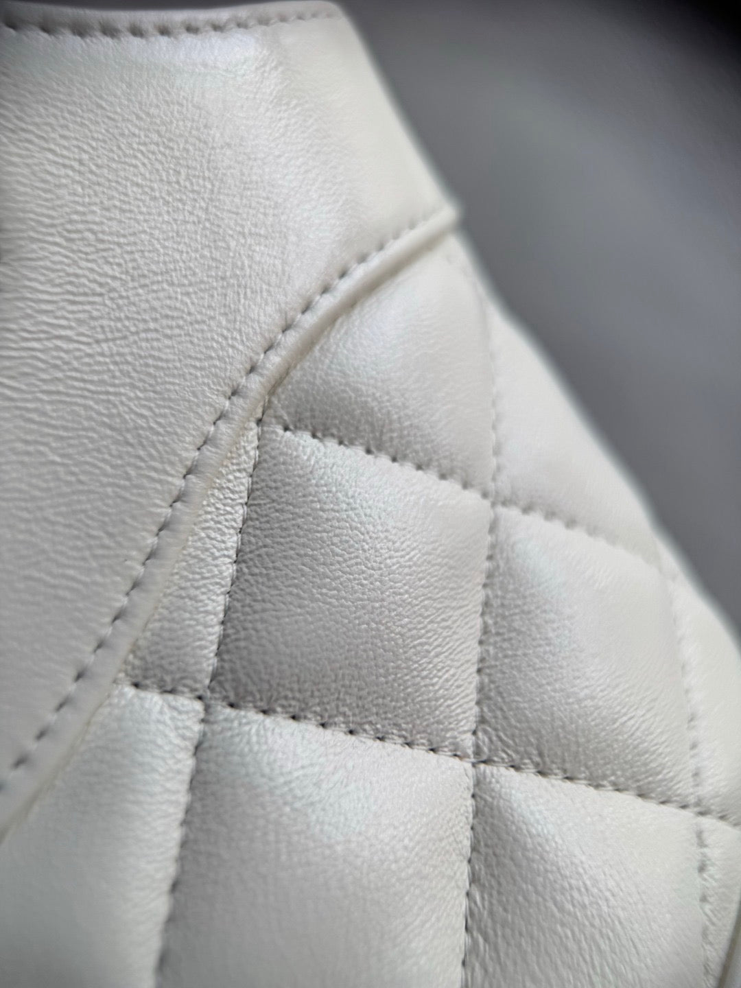 CHANEL-Nono 31 bag golden/sliver