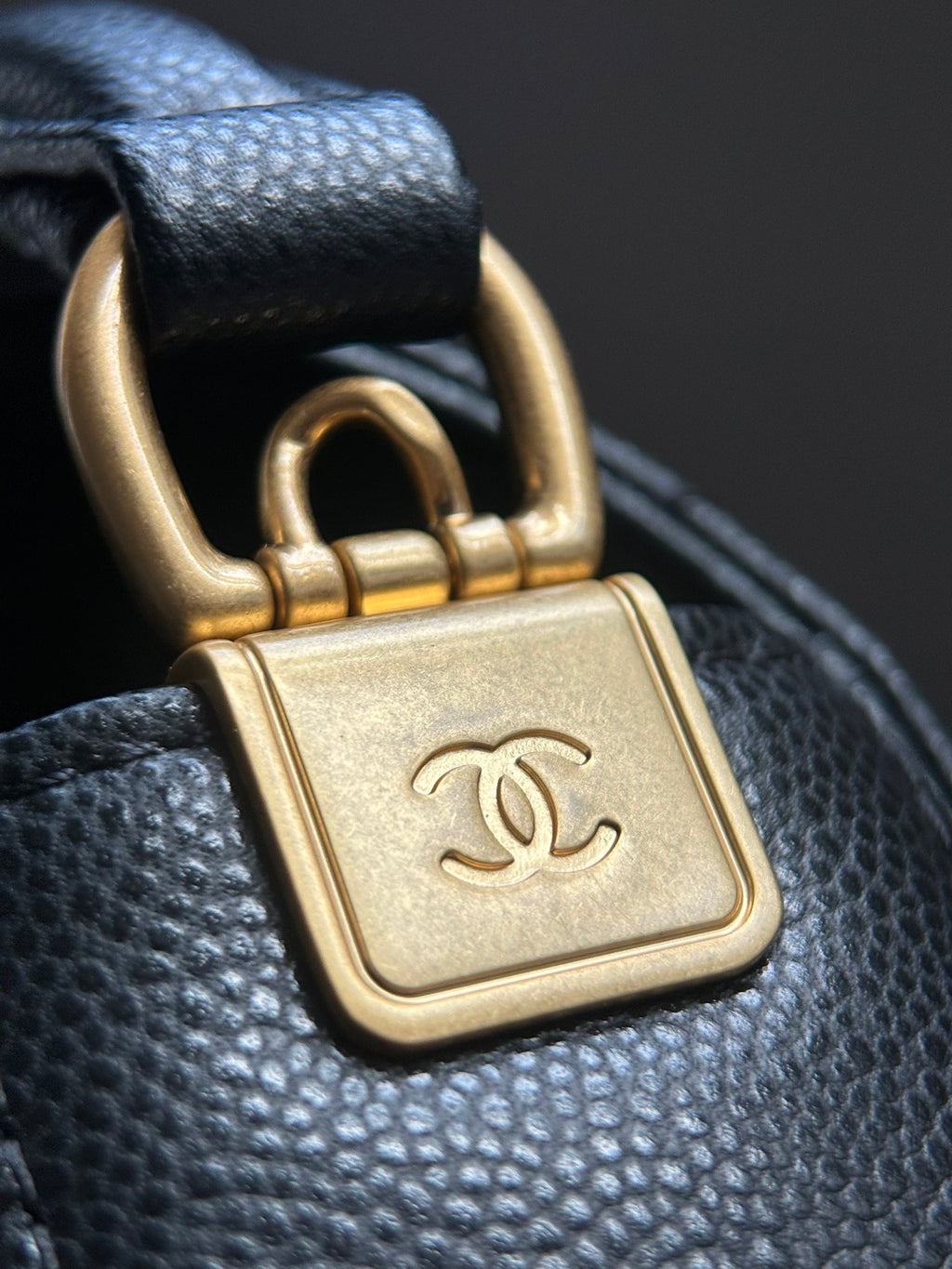 CHANEL-24K Handheld Flap bag golden/sliver